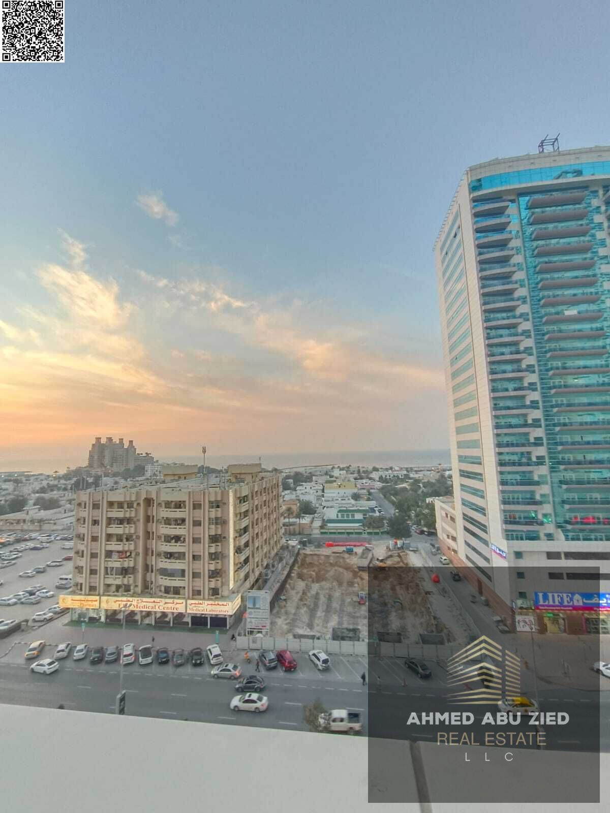 Largest and most beautiful one-bedroom apartment for annual rent - Master bedroom - Sea view - 2 bathrooms - Excellent living room - Kitchen - Built-i