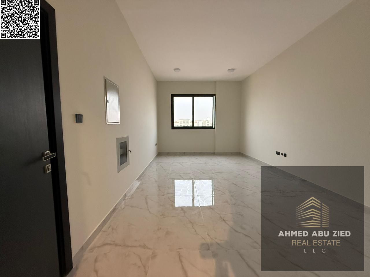 Luxury and beautiful one-bedroom apartment for annual rent - brand new building - first occupancy - master bedroom - 2 bathrooms - spacious living roo