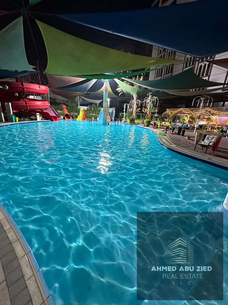 One-bedroom apartment for annual rent in Ajman with gym, swimming pool, and aqua park. Luxury building – fully serviced and one month free.