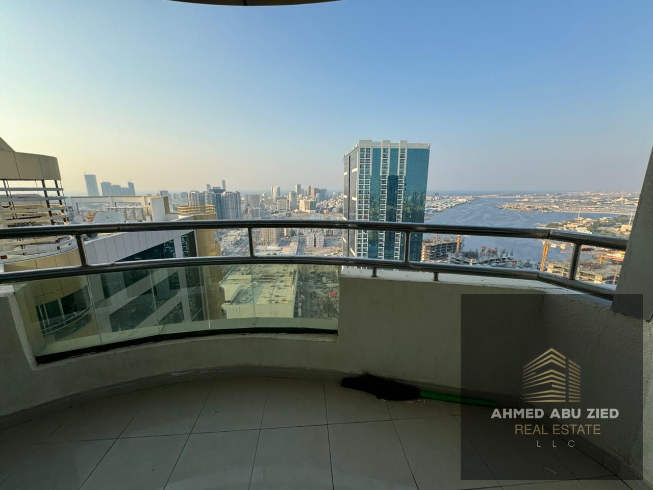 Two bedrooms | Three bathrooms | Built-in wardrobes | Open sea view | Fully equipped kitchen | Balcony | Spacious areas | Deluxe finishes | For annual