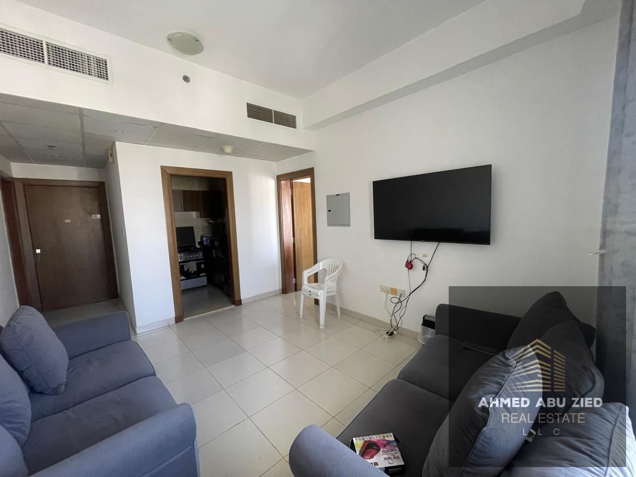 Furnished 1-bedroom apartment for annual rent in Al Amerah area | Master bedroom with open-view balcony and 2 bathrooms | Price AED 35,000 | 4 or 6 pa