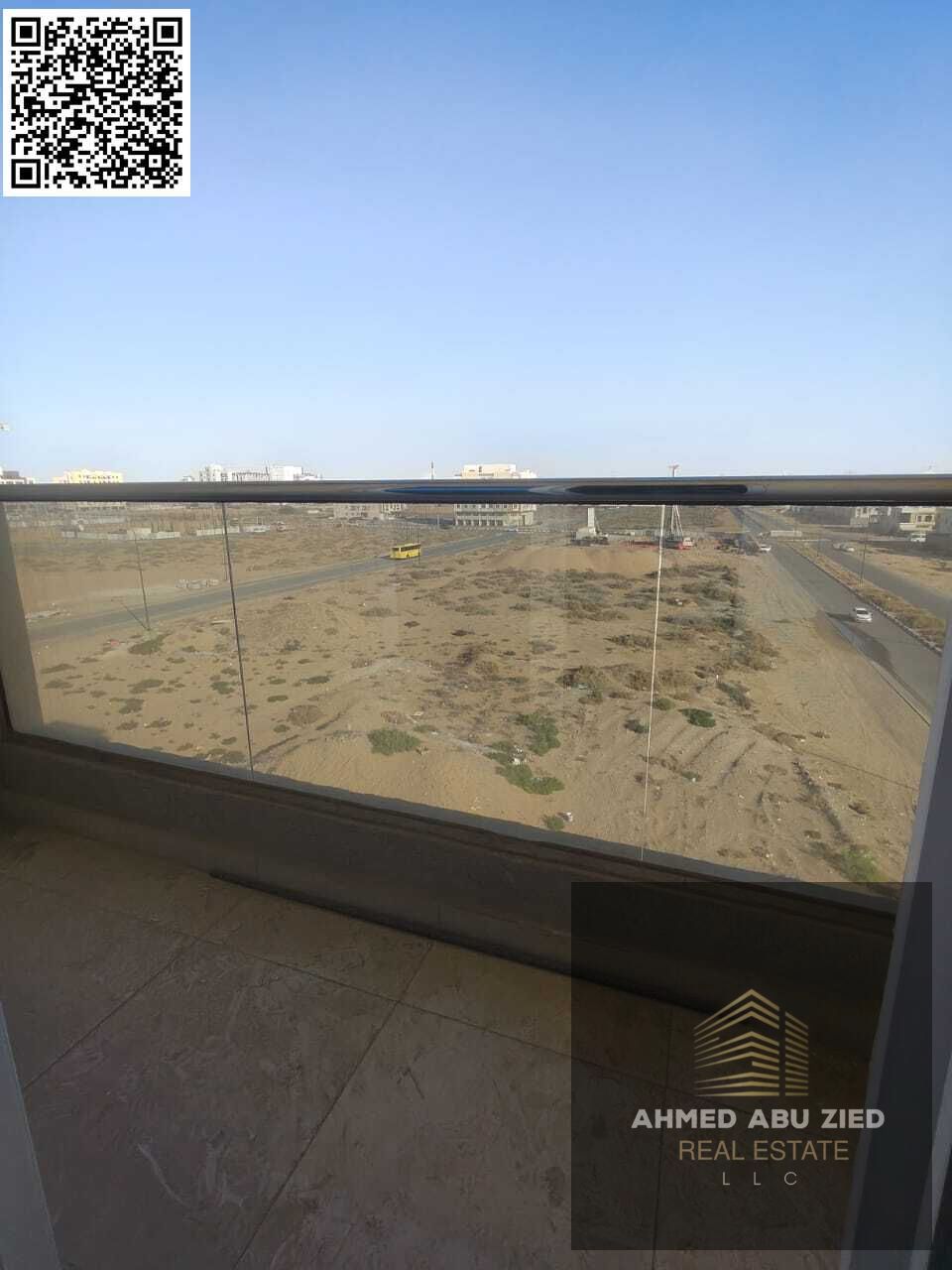 Take advantage of this opportunity! Two bedrooms, two bathrooms, a living room, excellent finishing, central air conditioning, a balcony with an open
