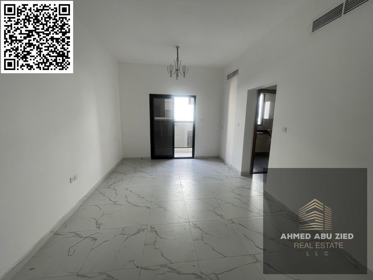 Largest and most luxurious apartment | One bedroom and living room | With 2 bathrooms | Central air conditioning | Balcony with an open view | Excelle