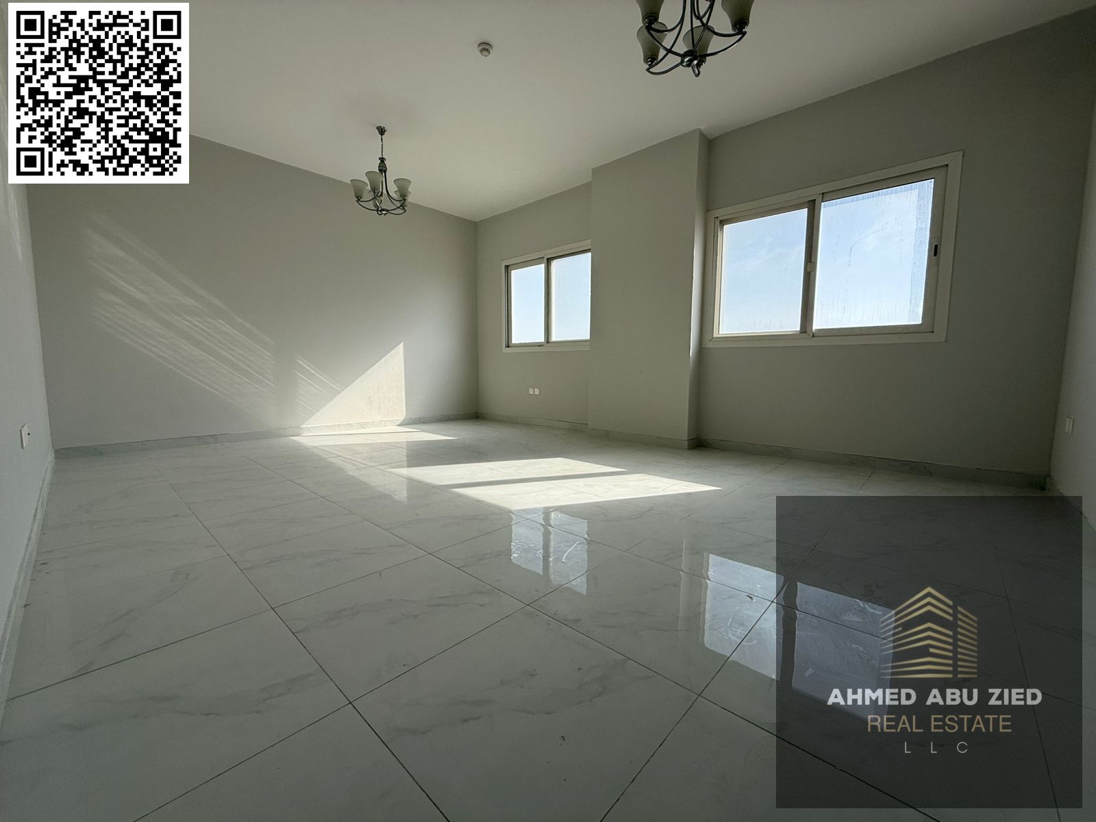 First occupancy | 2 bedrooms and a living room | 3 bathrooms | Central air conditioning | Balcony with an open view | Free parking | Excellent finishi