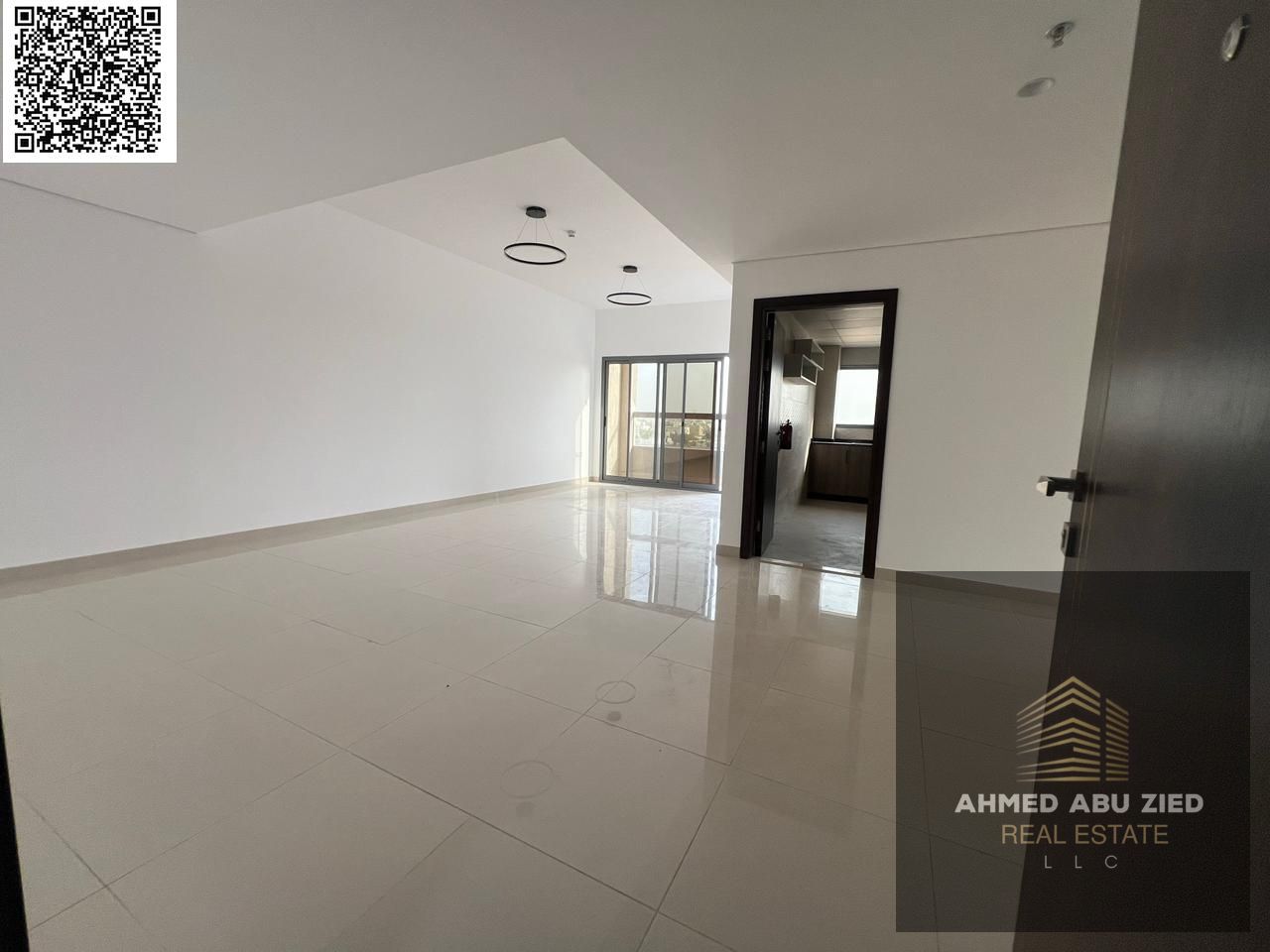 New building, first inhabitant | Free parking | Master rooms | Central air conditioning | Directly on Mohammed bin Zayed Road