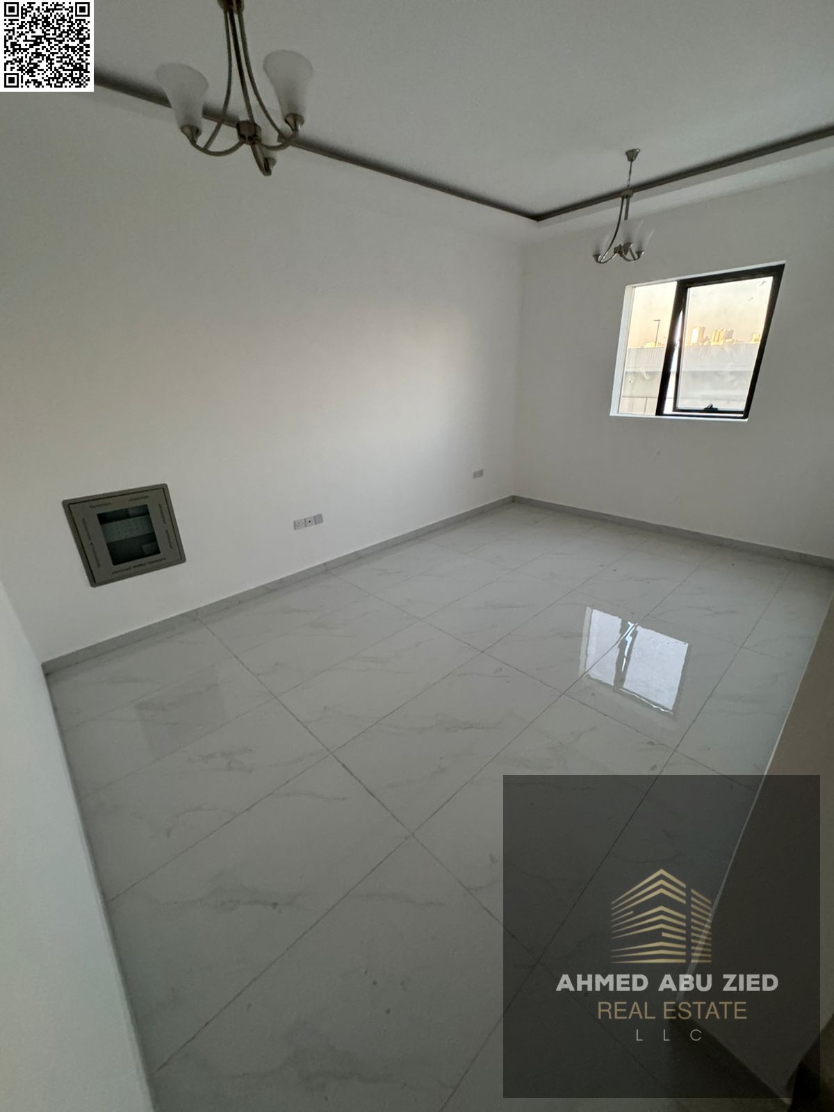 Brand new apartment for annual rent in Ajman, Al Nuaimiya: Master bedroom, living room with modern finishes, and 2 bathrooms, in a clean building and