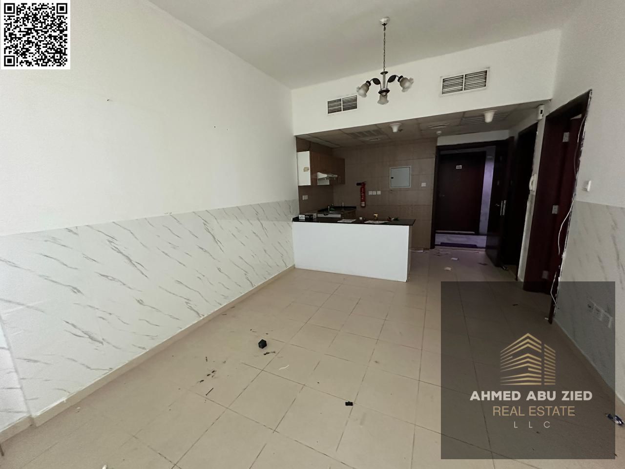 one bedroom and a living room for annual rent in Al Nuaimiya 3 area. Easy access to the Dubai and Sharjah exit.