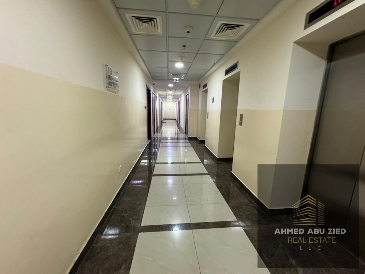 Two-bedroom apartment with living room for annual rent in Al Rashidiya 3, Ajman One Towers. Open sea view, 3 bathrooms, American kitchen, 2 balconies,