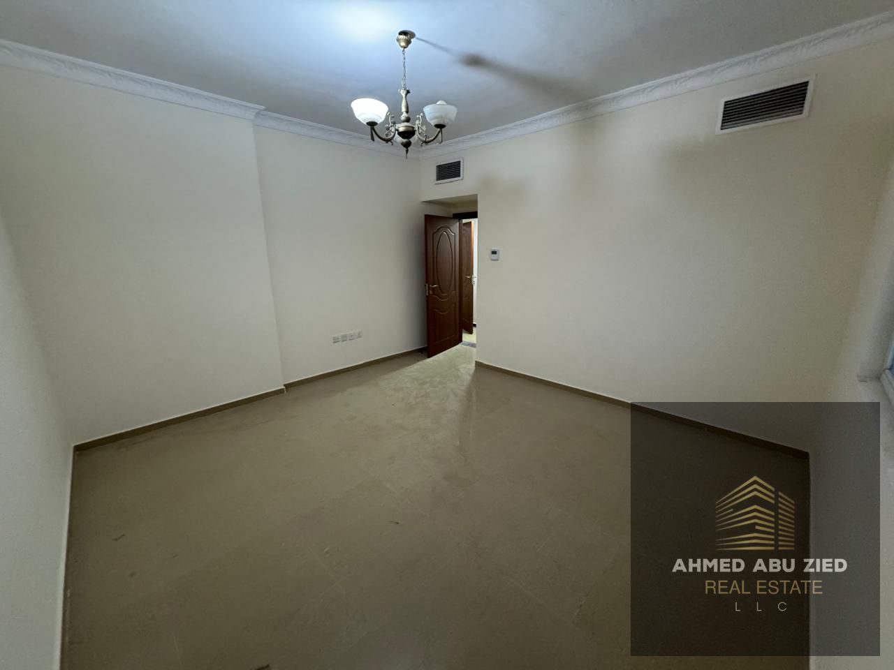 Two-bedroom apartment with a living room for annual rent in Al Nuaimiya 3. Includes one master bedroom, two bathrooms, equipped kitchen, balcony, gard