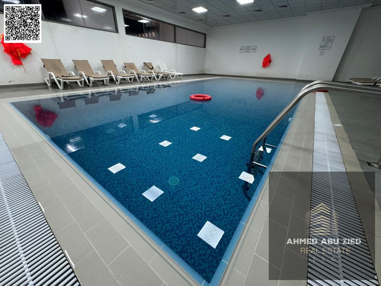 Largest furnished one-bedroom apartment for annual rent in Gulf Tower, in a prime and vibrant location with all services available.