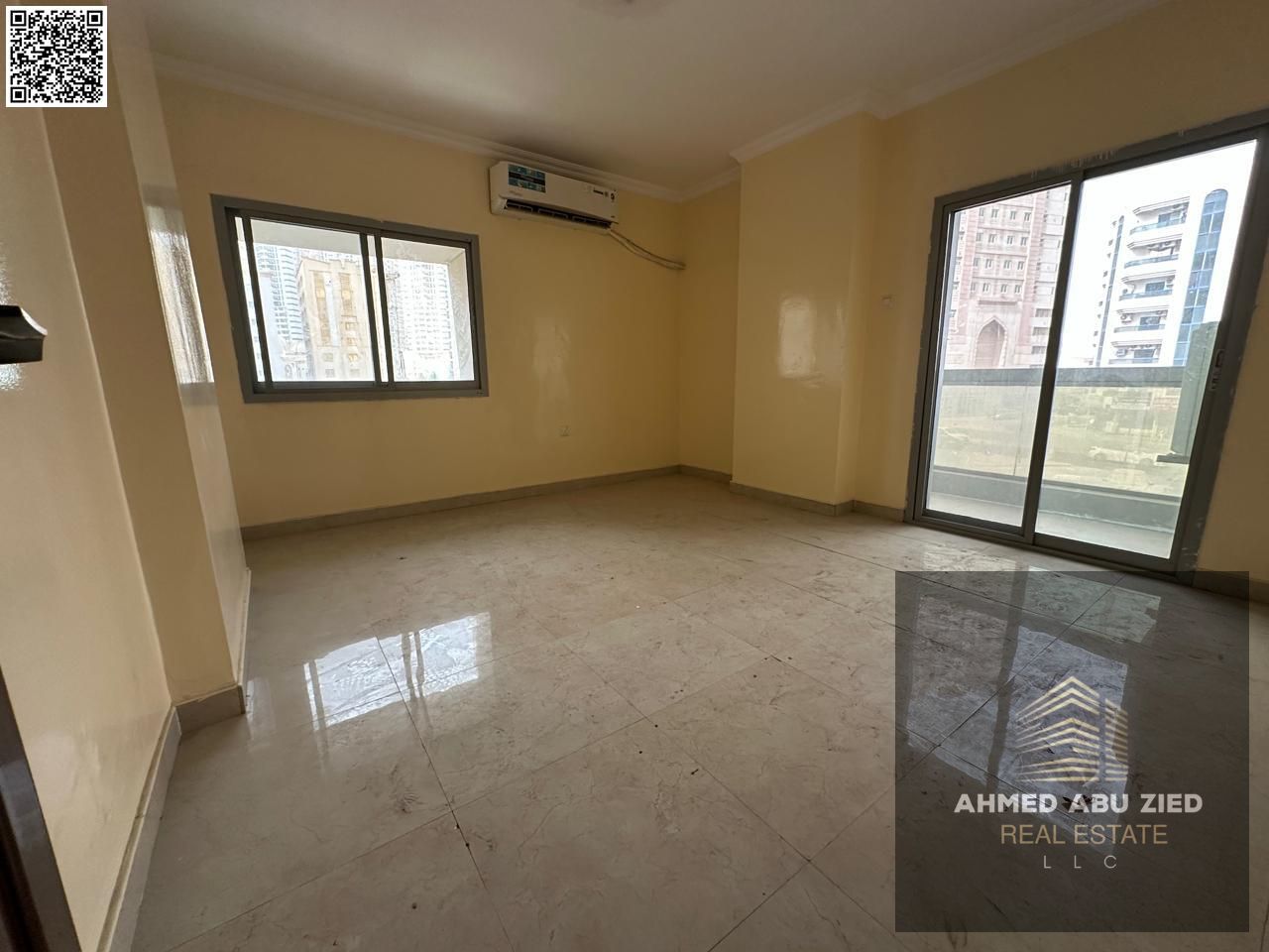 "The largest and cheapest 3-bedroom, 3-bathroom apartment for annual rent in Ajman Al Rashidiya 3 - exceptional location and huge space at an unbeatab