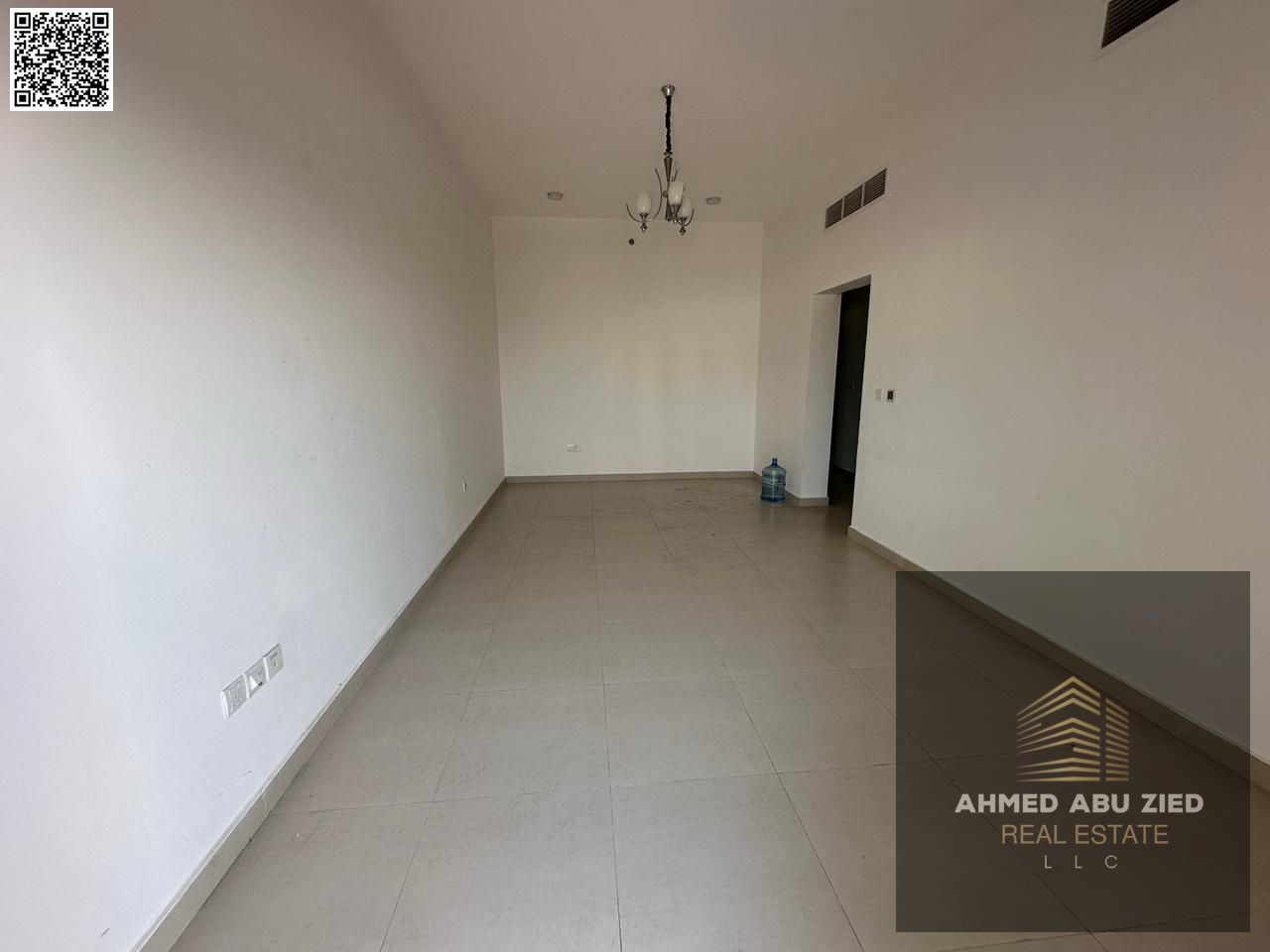 Luxury two-bedroom apartment for annual rent in Princess Village - prime location directly on Mohammed Bin Zayed exit at an amazing price!