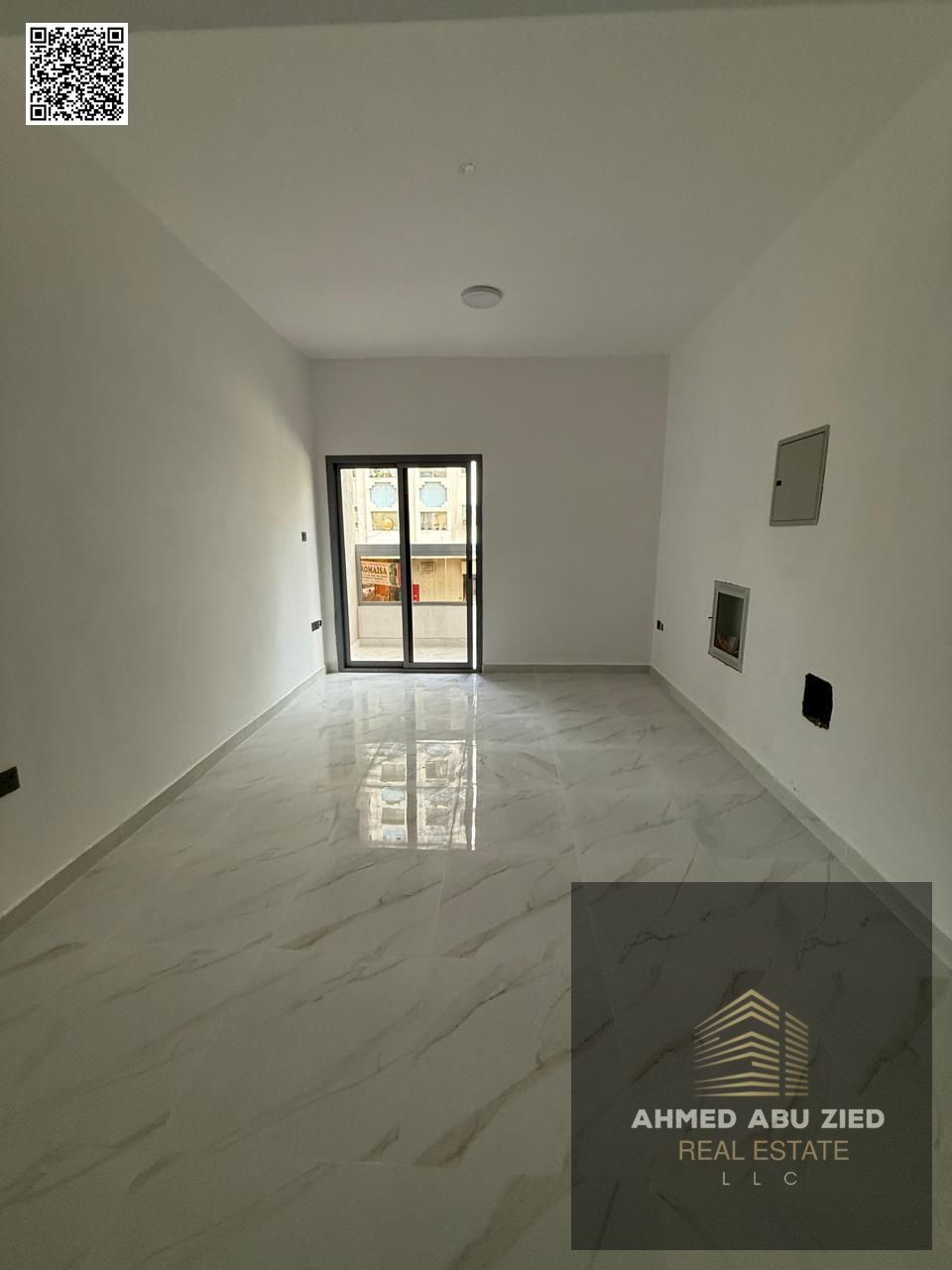 One bedroom and living room apartment for rent in Al Karama, near Ajman Corniche | Master bedroom + 2 bathrooms + balcony | AED 33,000