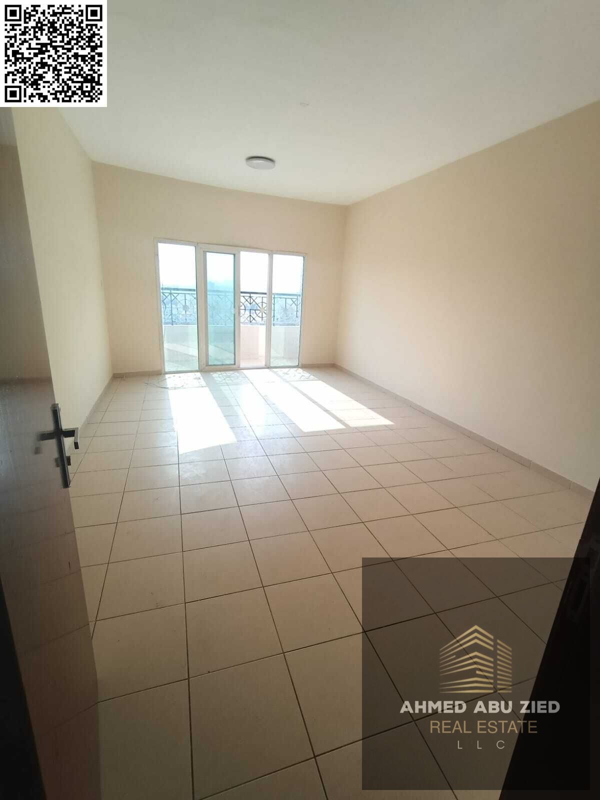Luxury two-bedroom apartment in Al Nuaimiya 1, Ajman | 2 bathrooms | Balcony | Open view | Central air conditioning | Strategic location | Flexible pa