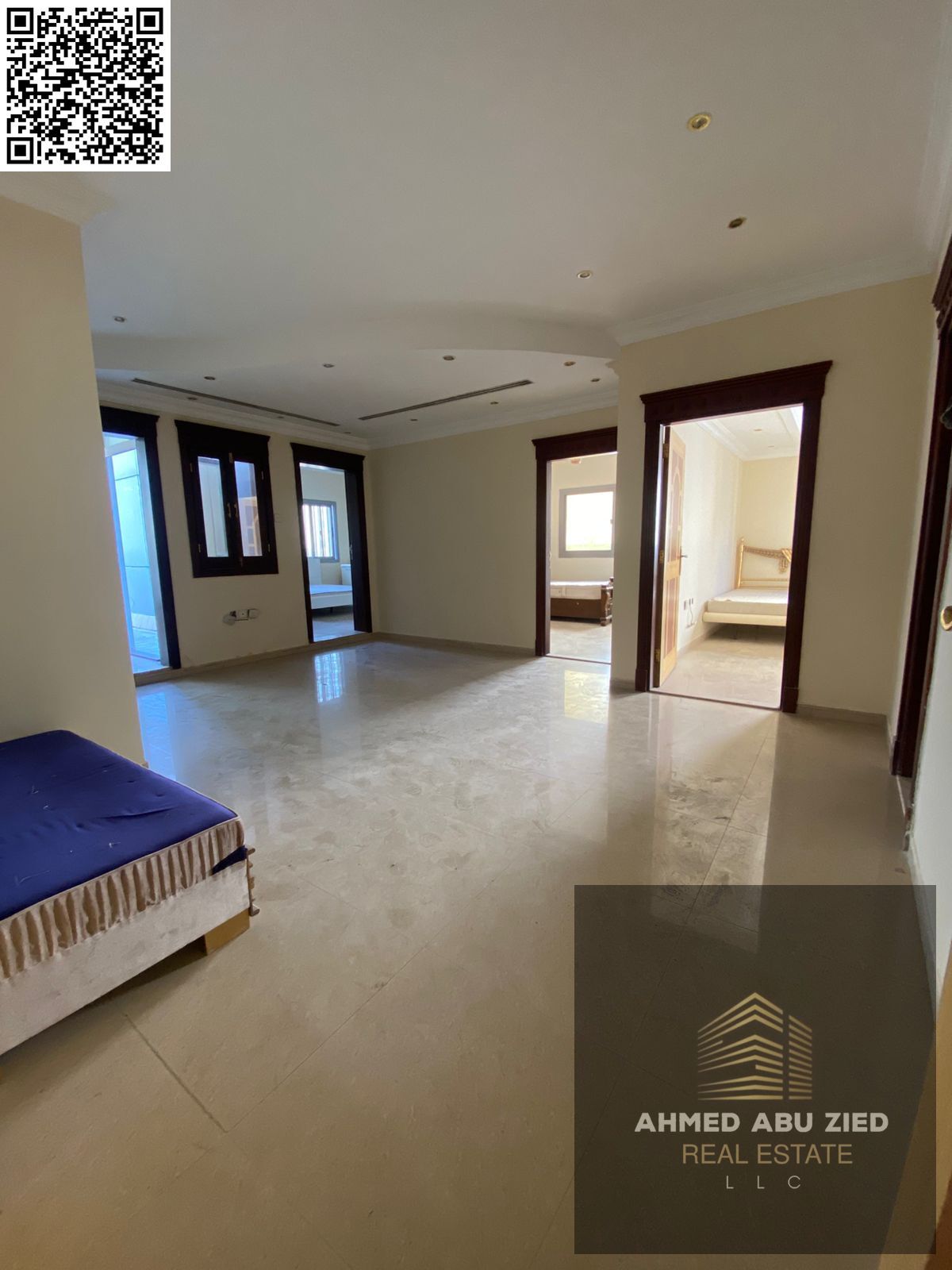 Luxury fully furnished penthouse with four master bedrooms and a maid's room for annual rent in Al Nuaimiya 1, Ajman | Central air conditioning with 4