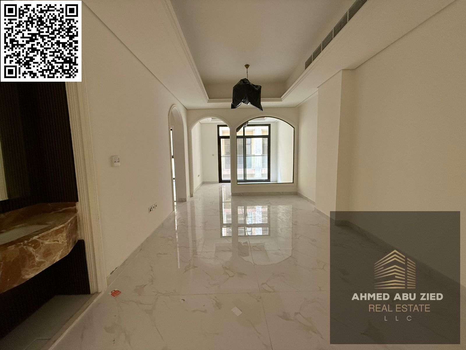 Luxury two-bedroom apartment with a living room, brand new, in the Al Tallah area of Ajman | 3 bathrooms | Central air conditioning | Balcony | Buil