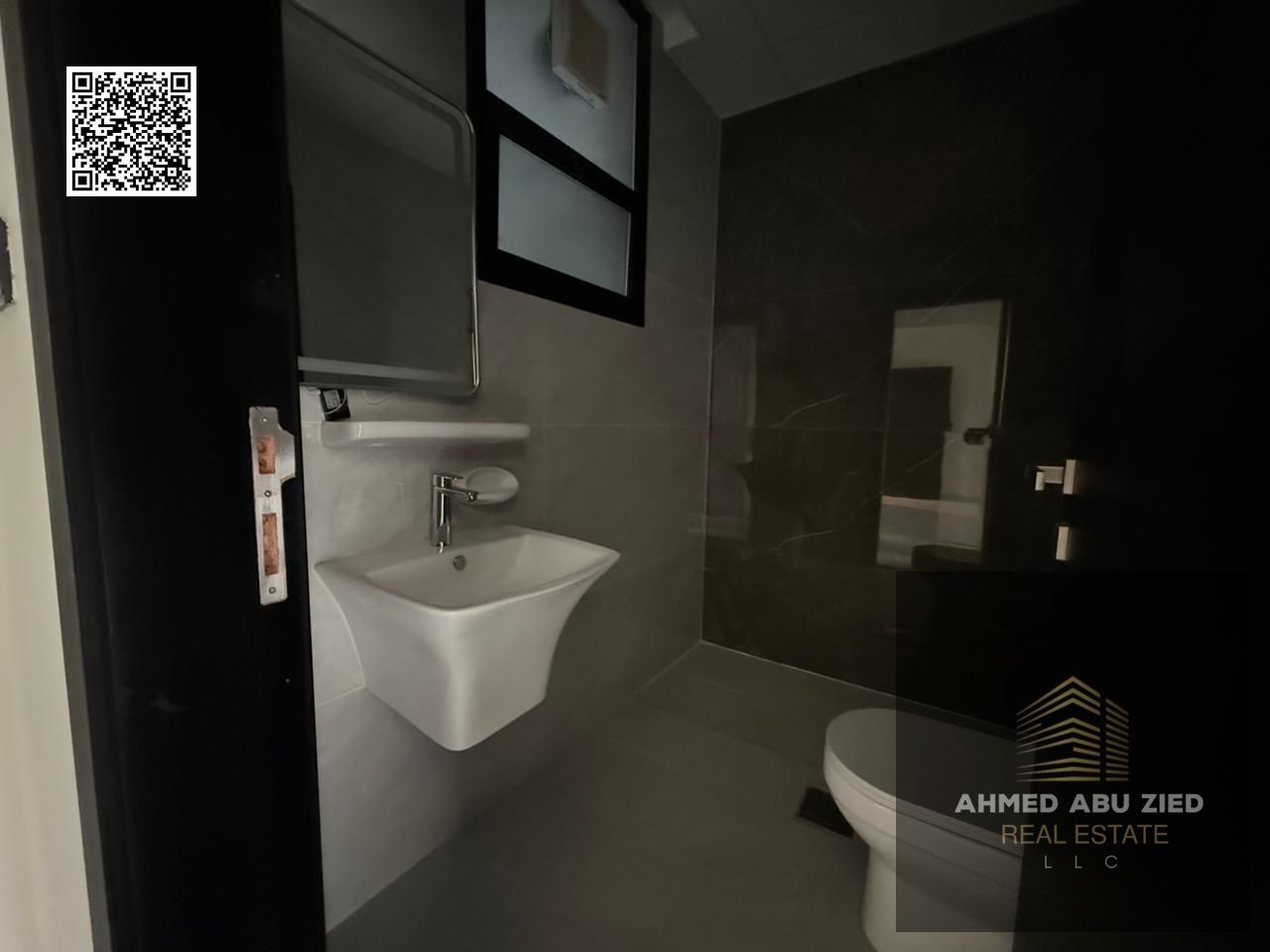 Luxury one-bedroom apartment for annual rent in Al Jurf 3 – brand new building, first occupancy, with balcony