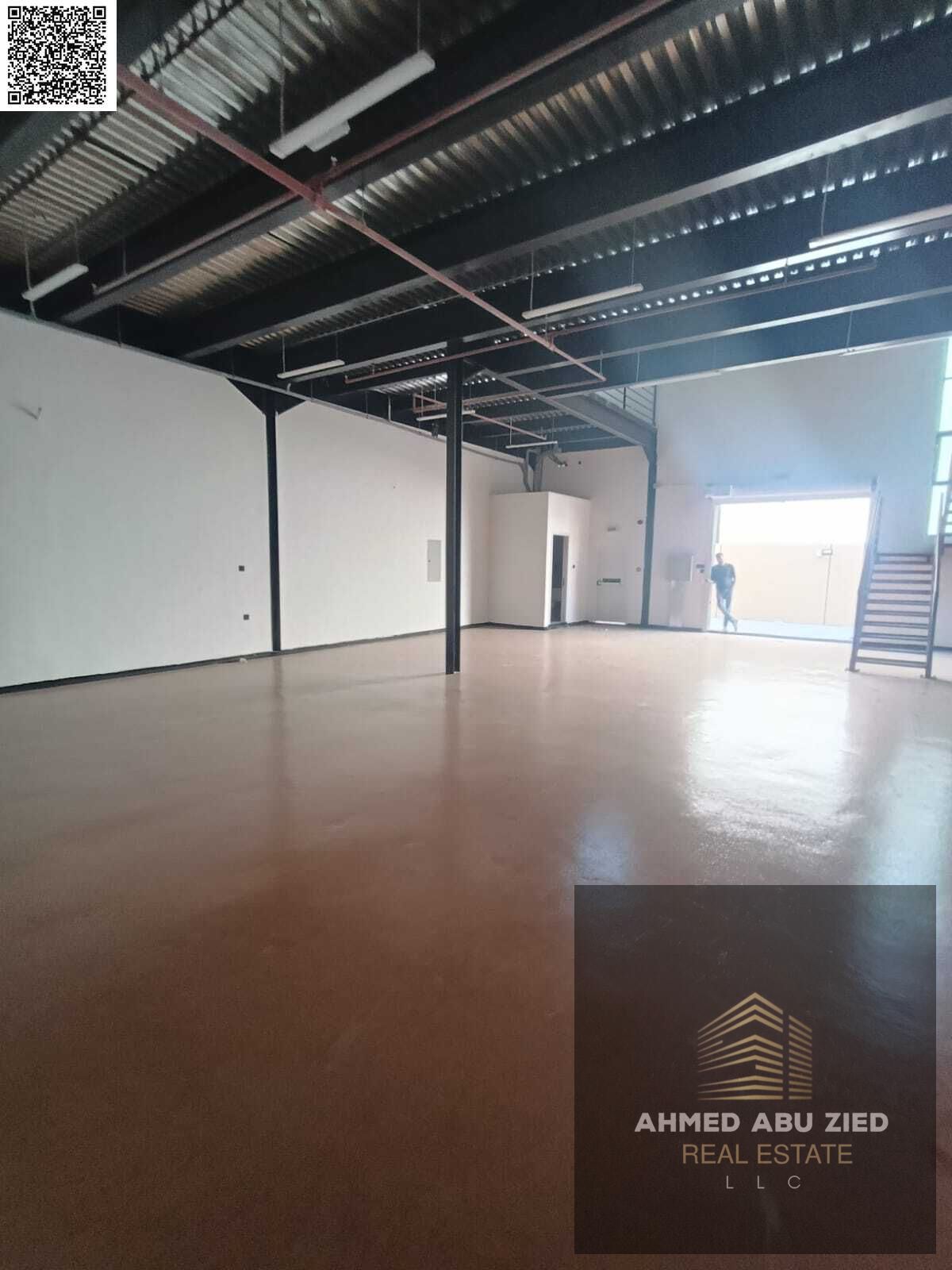 4 warehouses for annual rent in Al Jurf Industrial 1 – prime location on main road near Dubai & Sharjah exit