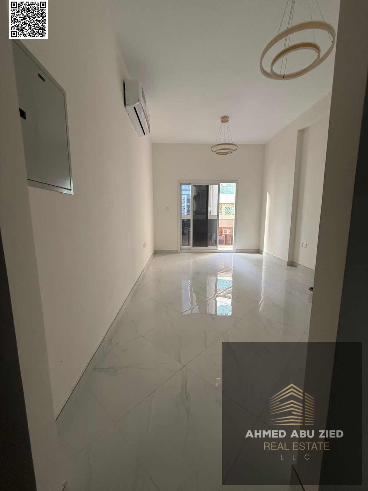 First occupancy with one month free. Apartment for annual rent consisting of two master bedrooms, a spacious living room, a fully equipped kitchen, an