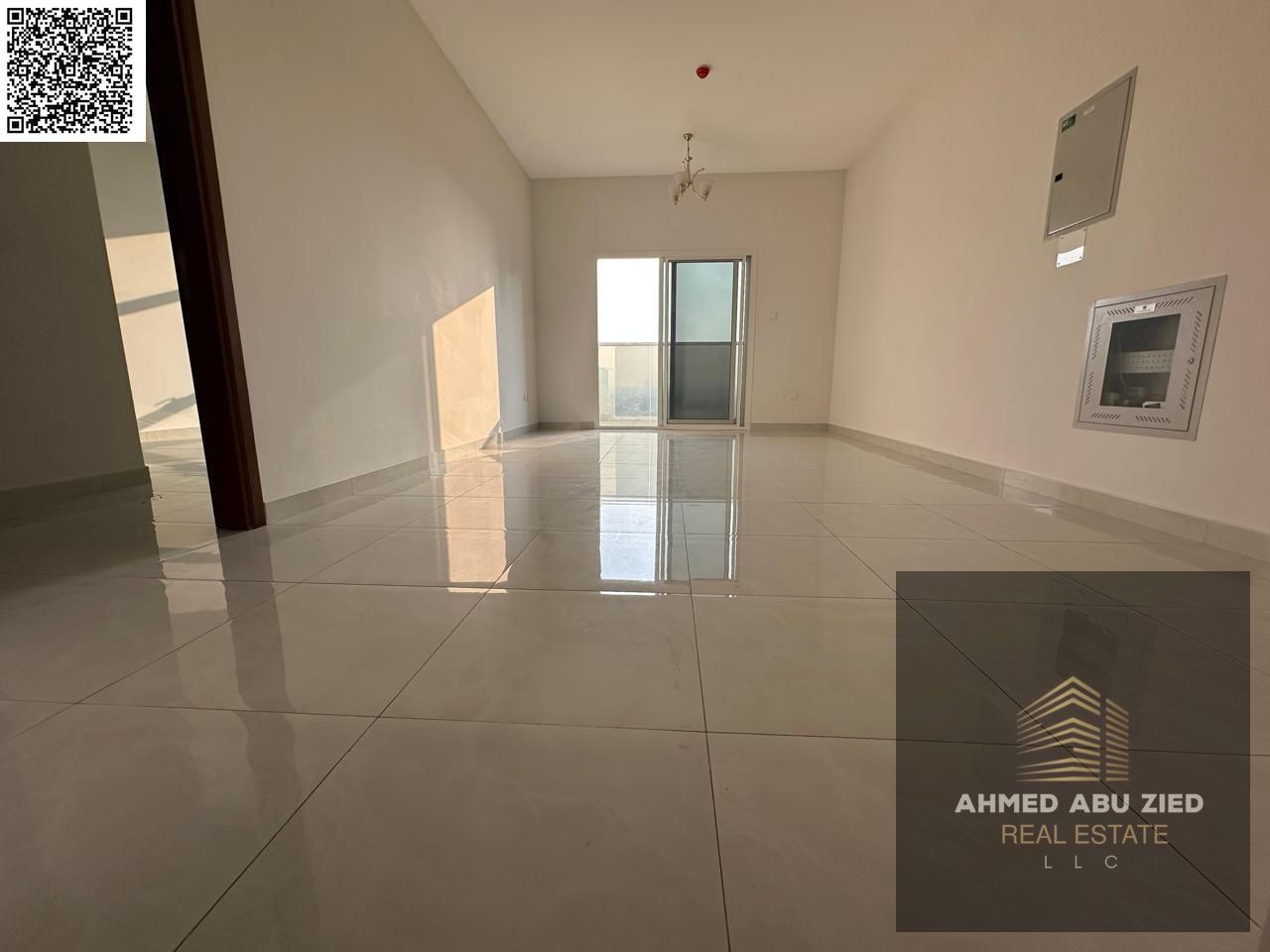 Free parking | Luxury one-bedroom apartment in Al Rumaila, Ajman | Balcony with open views | Super deluxe finishing | Spacious areas | Prime location