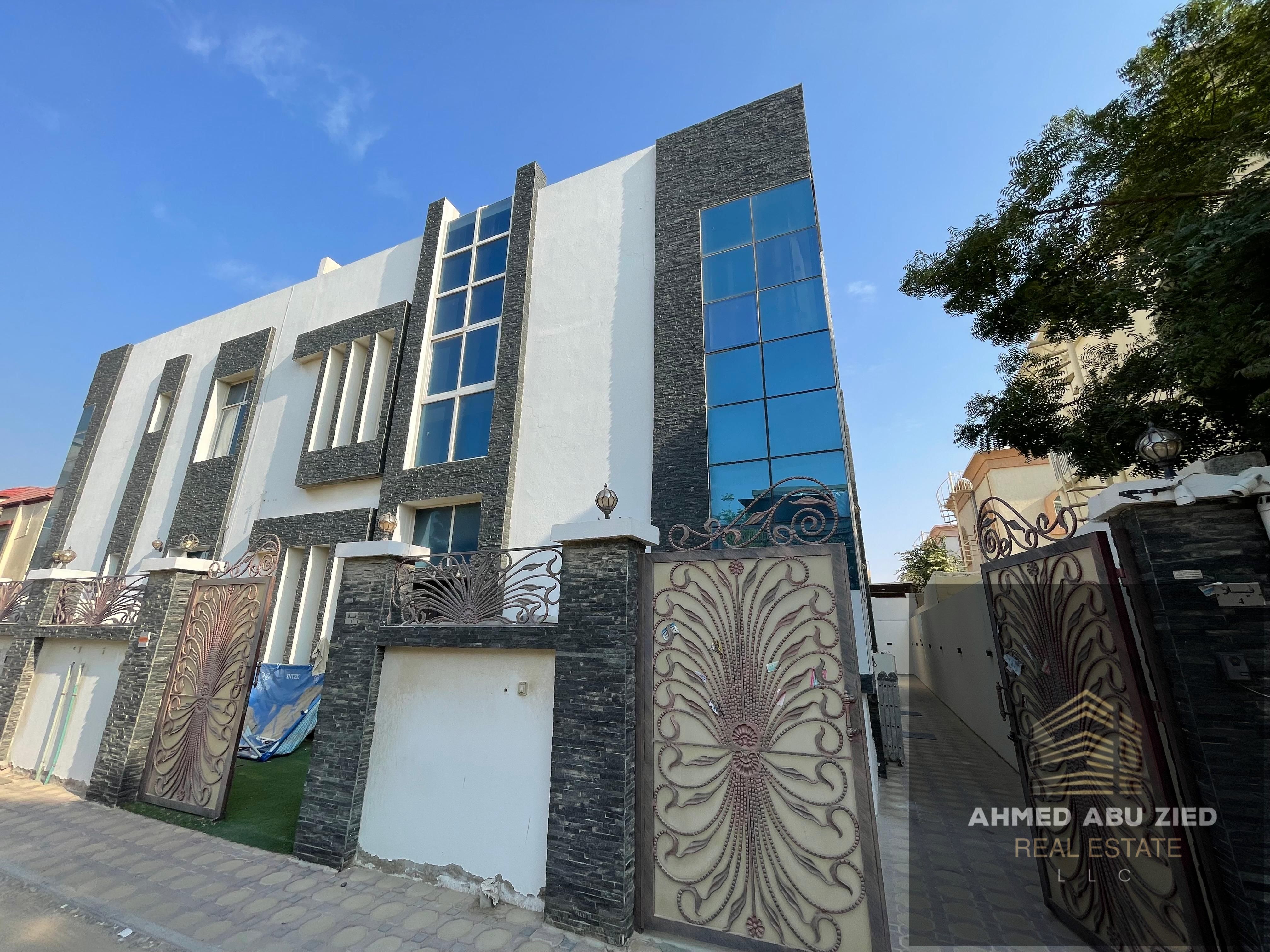Townhouse villa for rent in Al Mowaihat, Ajman – 4 bedrooms, maid’s room, 4 bathrooms, split A/C, AED 80,000 yearly