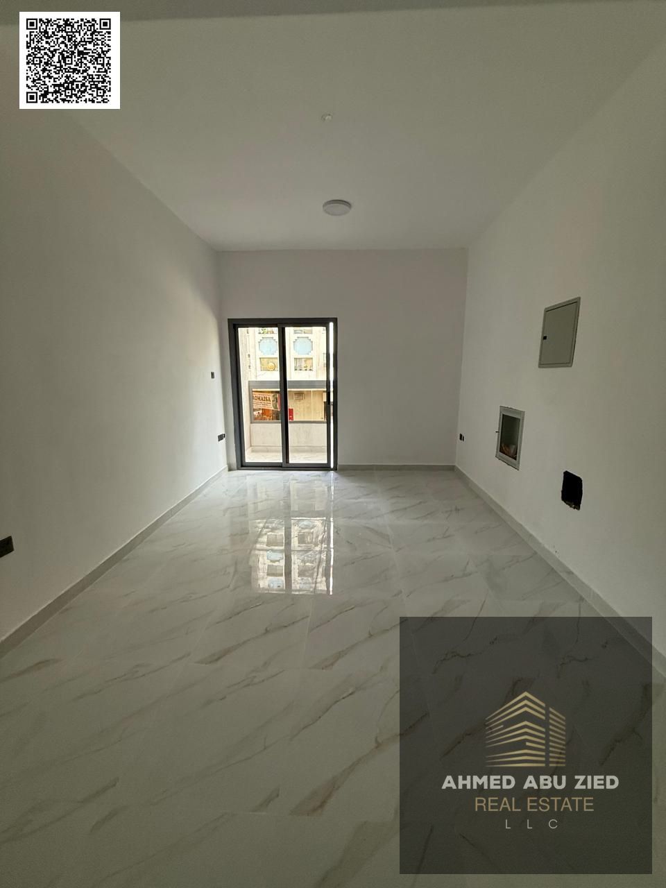 One-bedroom apartment for rent in Al Karama, first occupancy, with open view and balcony, near Ajman Corniche, at a special price.
