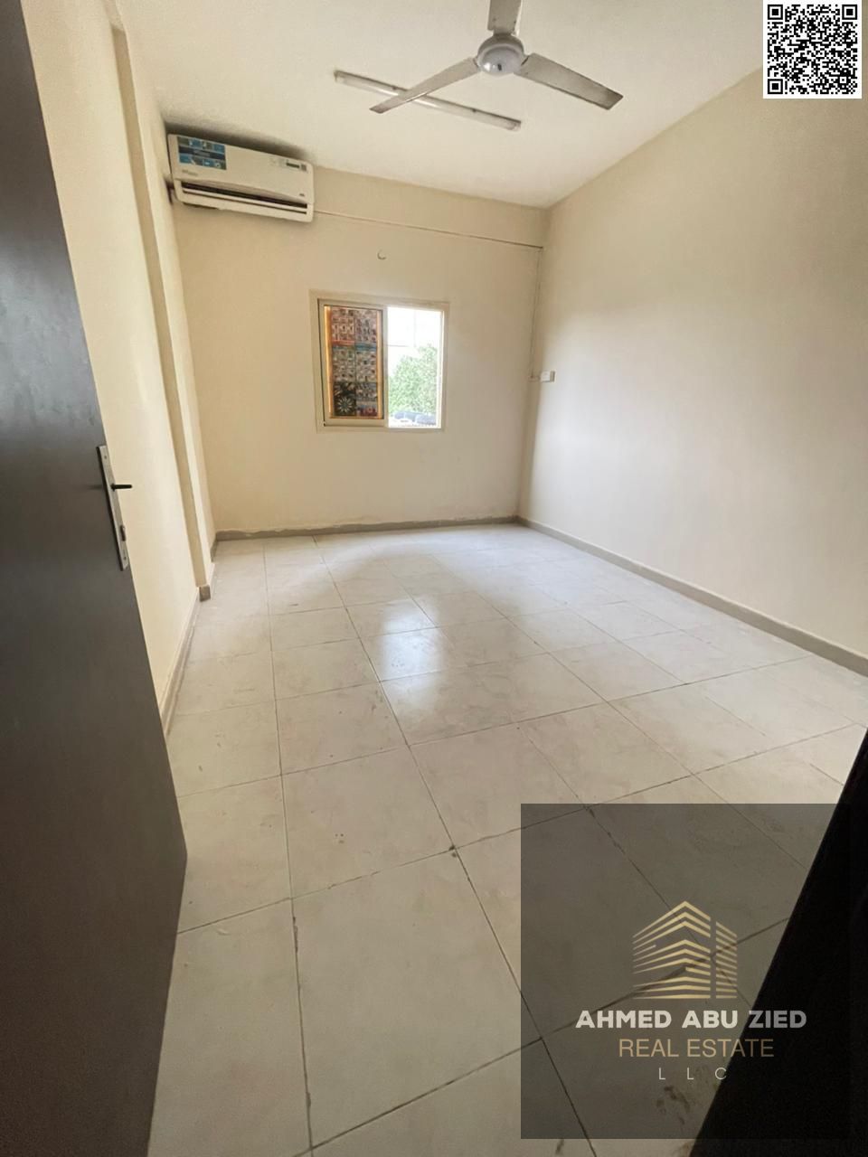 Luxurious and elegant two-bedroom apartment with a large living room, spacious kitchen, two bathrooms, and a balcony with an open view. It features sp