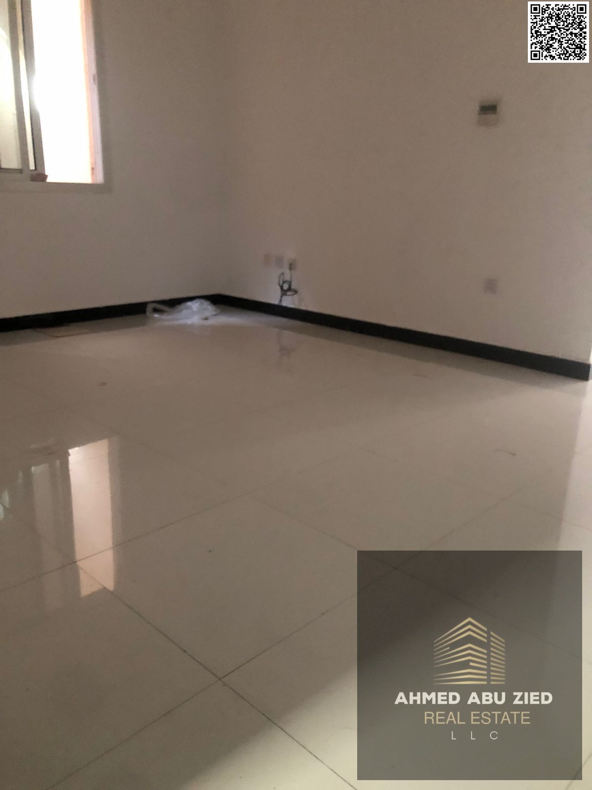 Upscale and luxurious two-bedroom apartment with a large living room, spacious kitchen, two bathrooms, central air conditioning, and flexible payment