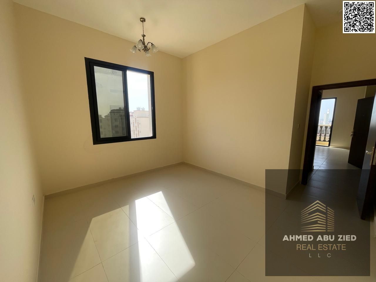 Luxury master bedroom, first occupancy, large living room, spacious kitchen, 2 bathrooms, balcony with open view, flexible payment options, close to t