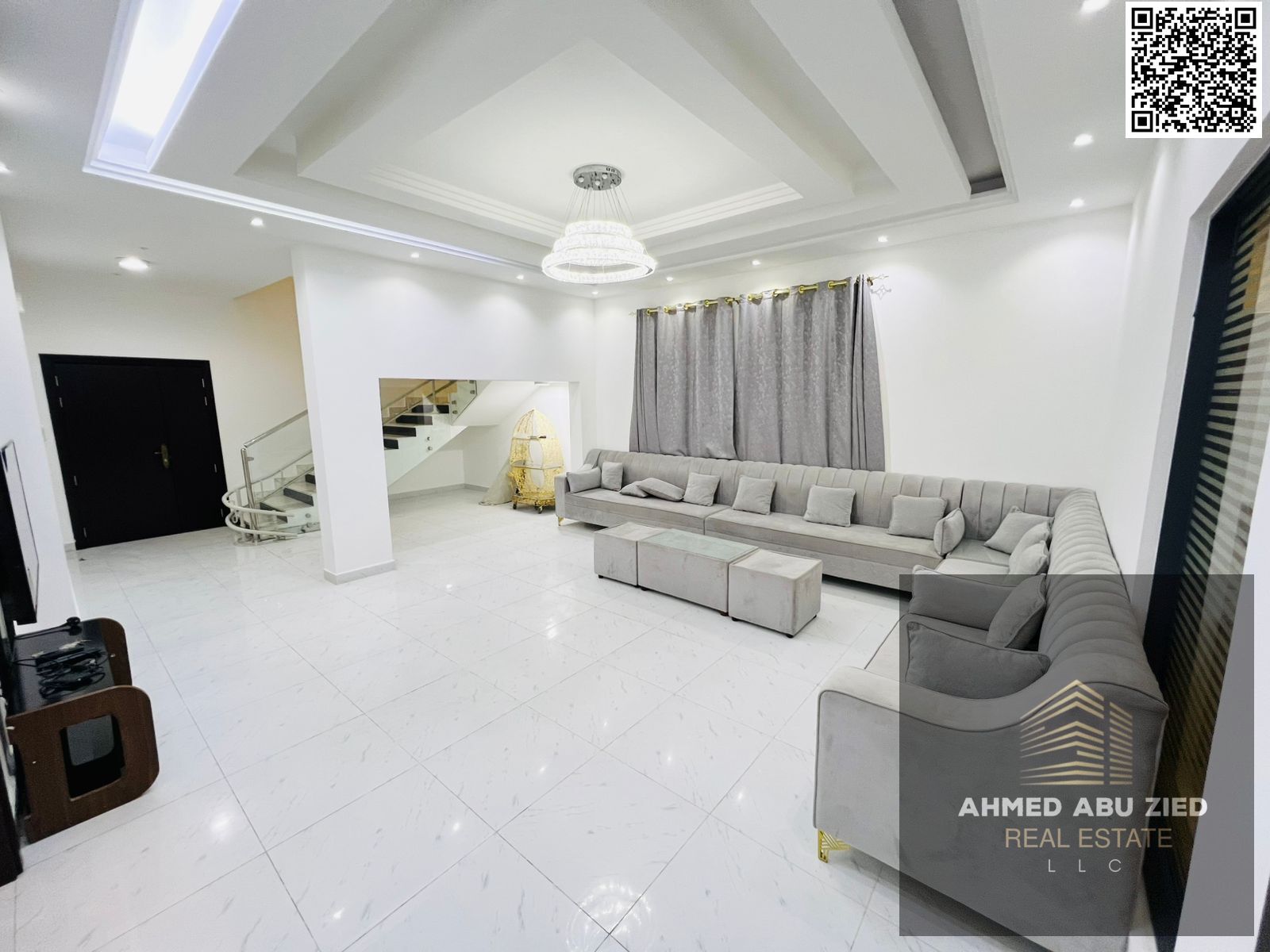 Luxury villa with 5 bedrooms, large living room and Arabic majlis, main kitchen, preparation kitchen, 7 bathrooms, split air conditioning, maid's room