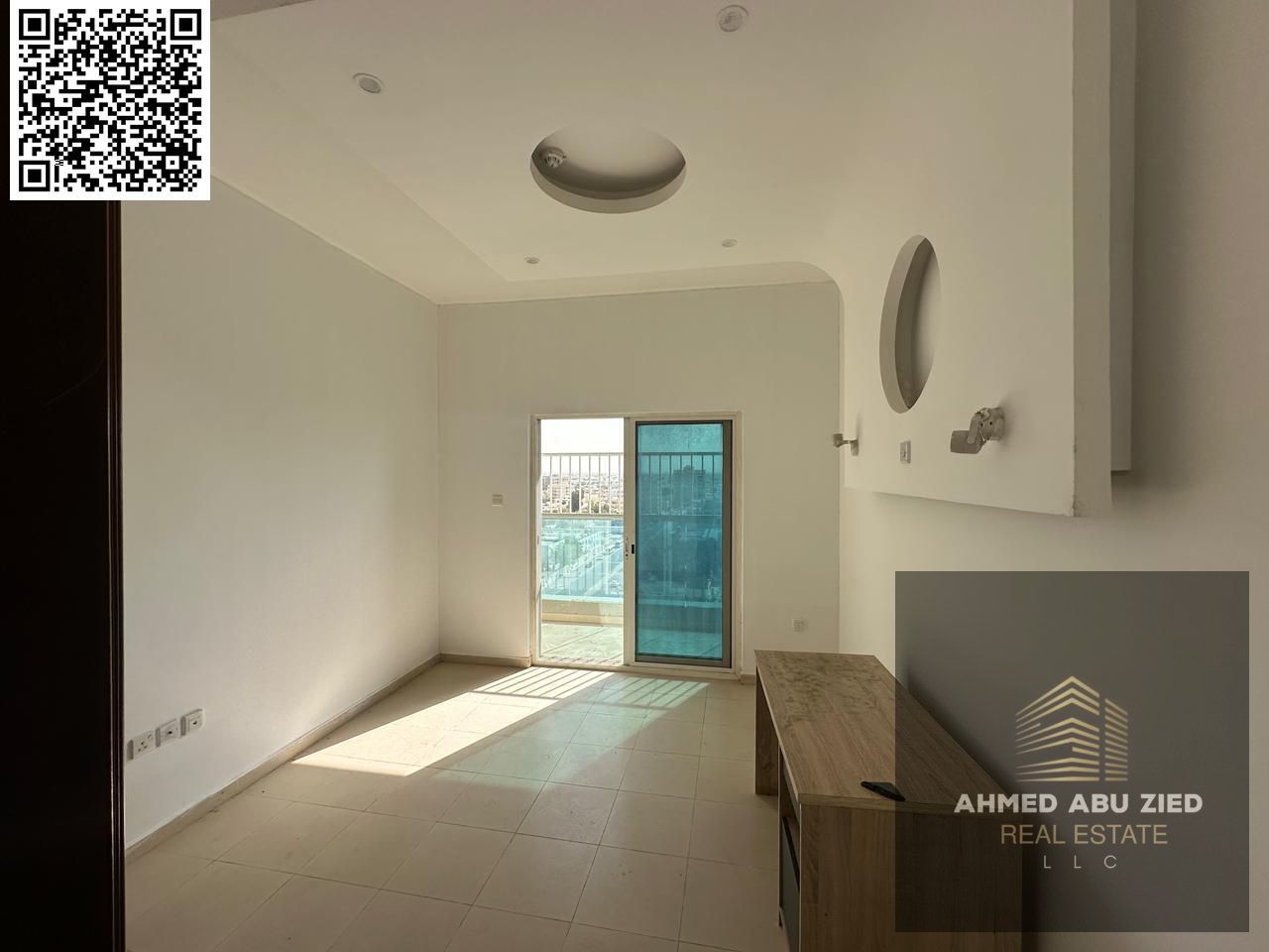 Two bedrooms and a living room for annual rent in Ajman – City Towers, Al Nuaimiya 3, next to Al Safeer Mall on Khalifa Main Street, prime location, 2