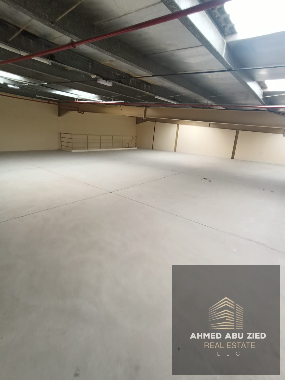 Large 6,000 sq ft Mezzanine Warehouse | Main Street | Al Jurf Industrial Area 1 - A prime opportunity. Strategically located Large 6,000 sq ft Mezzani