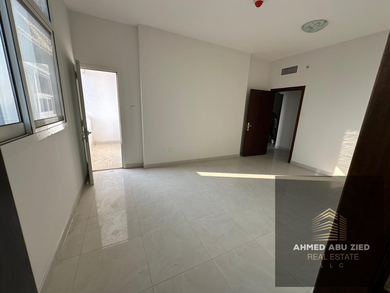 First Tenant | 2 Bedrooms + Living Room | 3 Bathrooms | 2 Balconies | Parking – Al Rmeilah, near Ajman Corniche A great annual rental opportunity