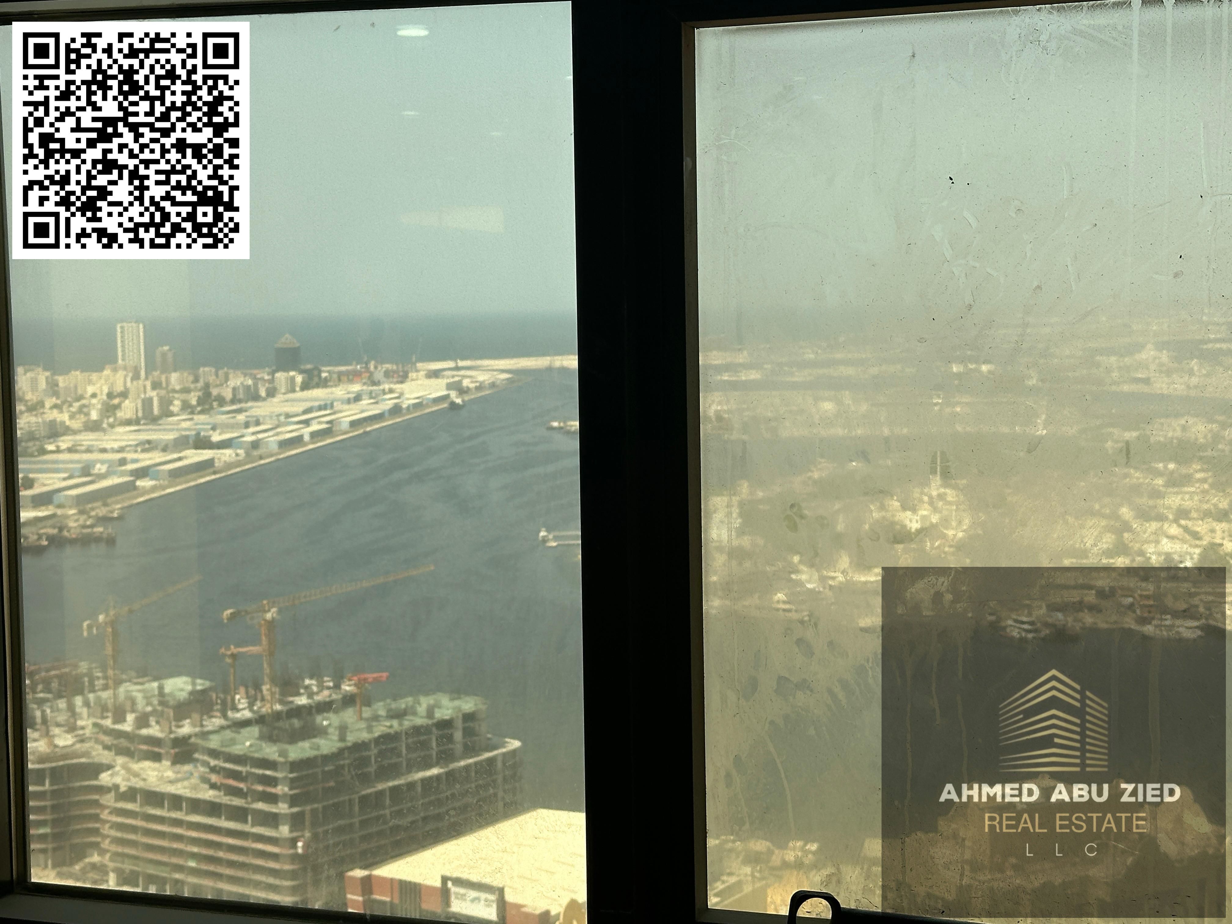 A luxurious and prestigious office space for annual rent in Ajman's Al Rashidiya district. This 5000 sq ft office or company headquarters occupies an