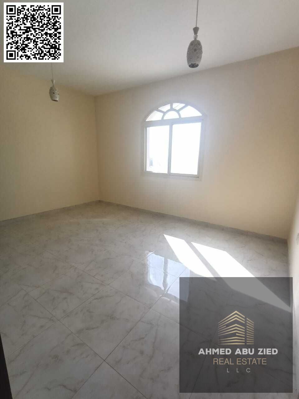 The finest and most luxurious one-bedroom apartment for annual rent in Ajman Al Hamidiya, near Ajman Court, 2 bathrooms, spacious balcony, built-in wa