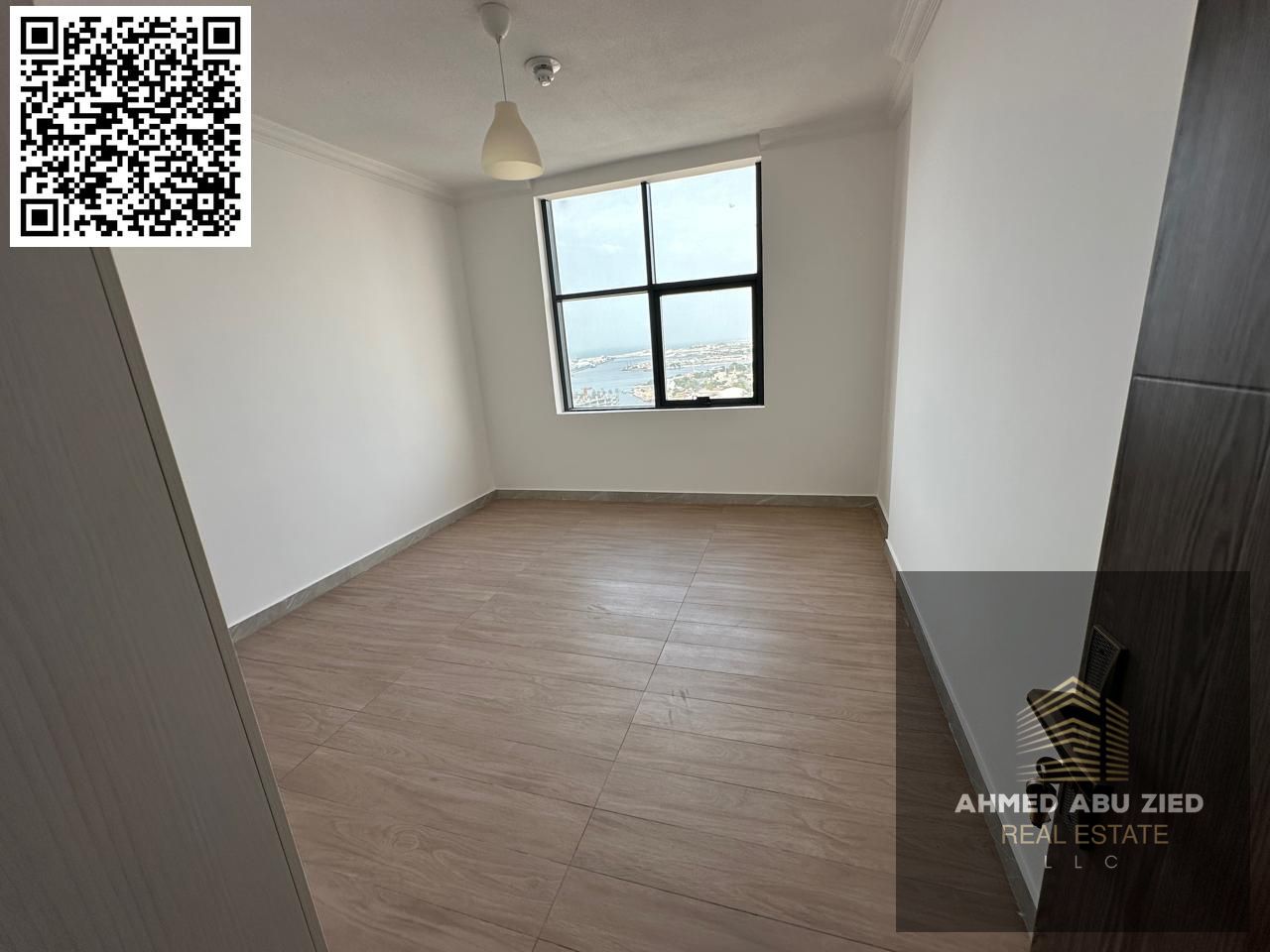 A golden opportunity! A luxurious one-bedroom apartment for annual rent in Al Rashidiya 1. Spacious, with a living room, bathroom, and balcony. Includ
