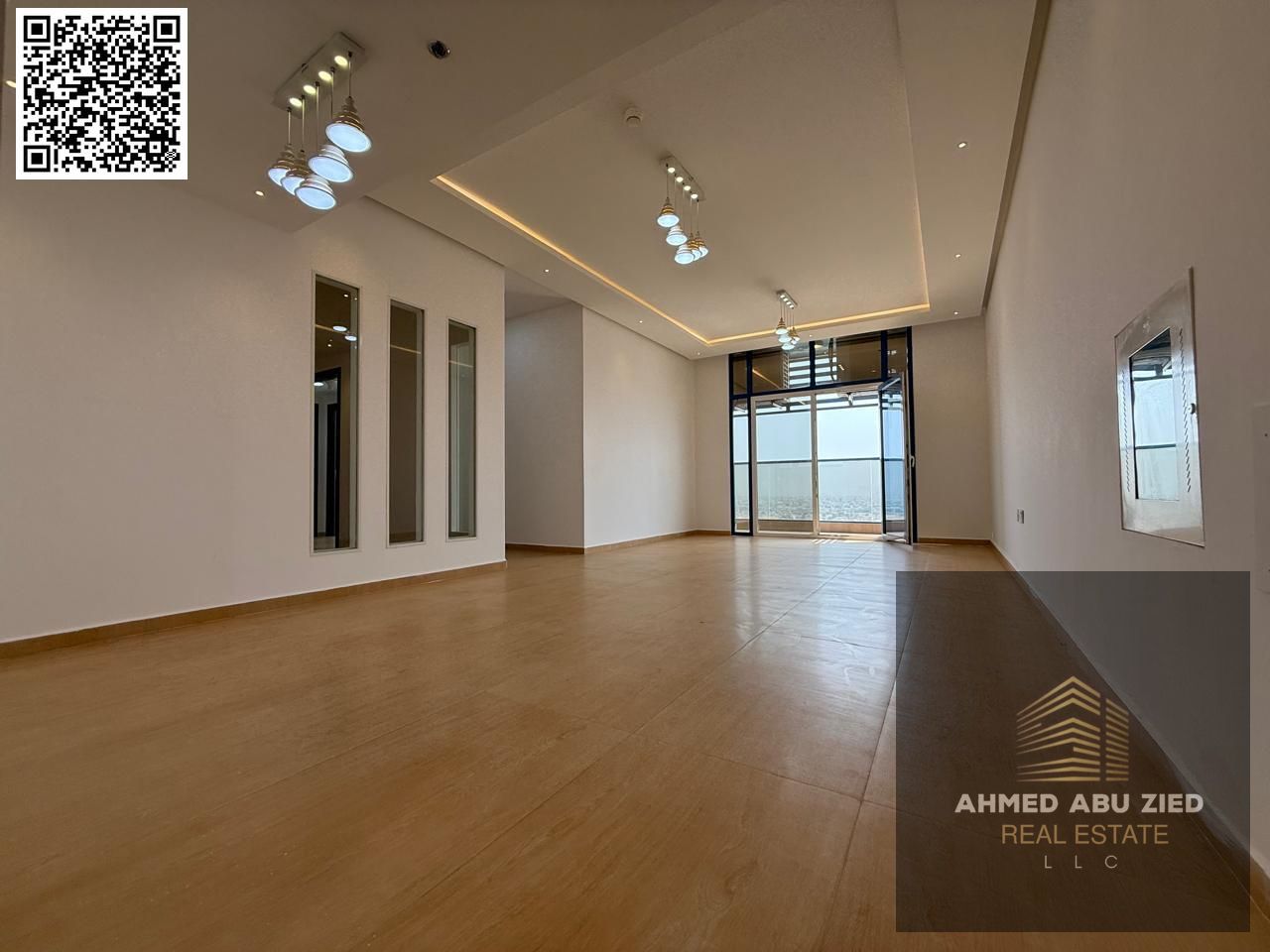 The most luxurious apartment for annual rent in Ajman, Al Nuaimiya 3. This 3-bedroom apartment features a living room, 2 bathrooms, a balcony, and lux