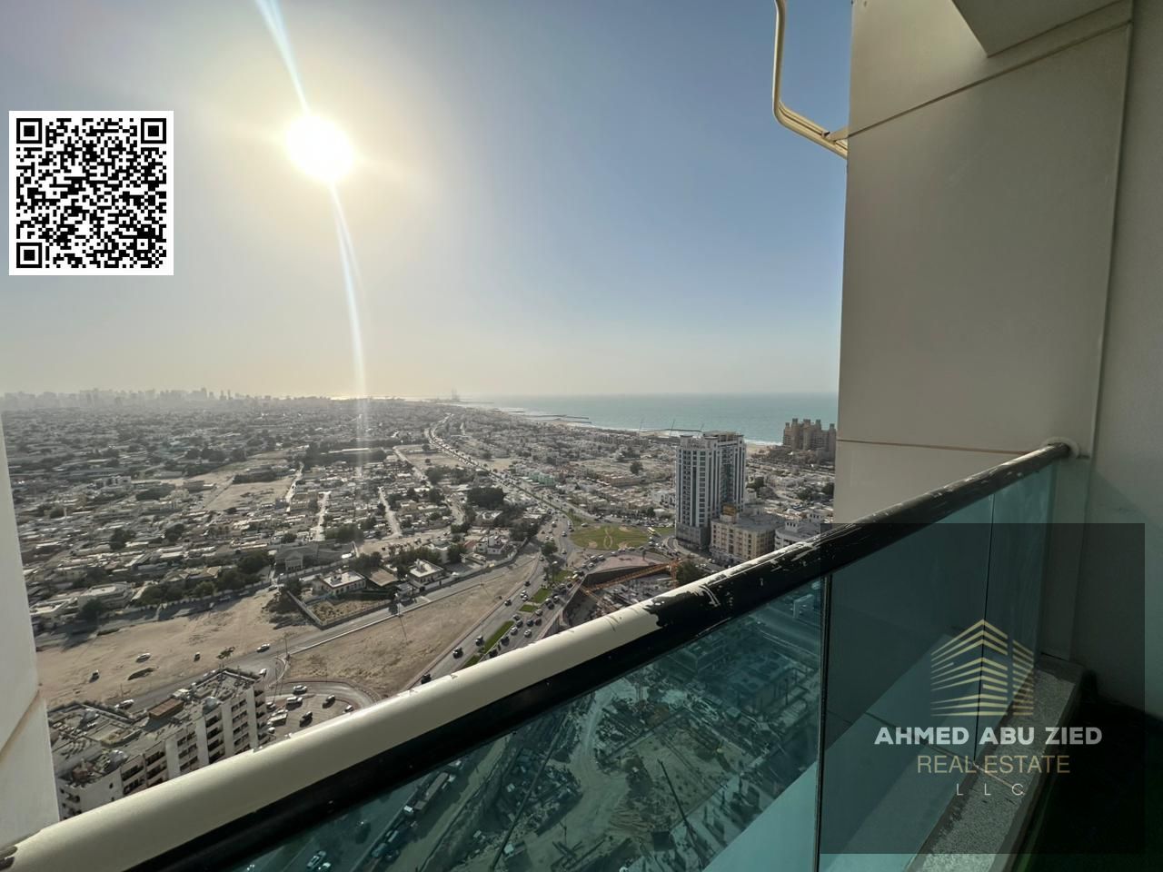 Luxury apartment for rent in Ajman One Towers - 3 bedrooms + living room, additional room, laundry, 5 bathrooms, parking, AED 75,000 per year, 4 payme