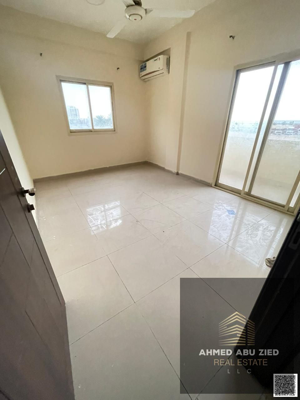 “Cheapest 3‑bedrooms for annual rent in Ajman, large space, balcony with Ajman Marina view, close to all services, easy exit to Sharjah & Dubai. ”