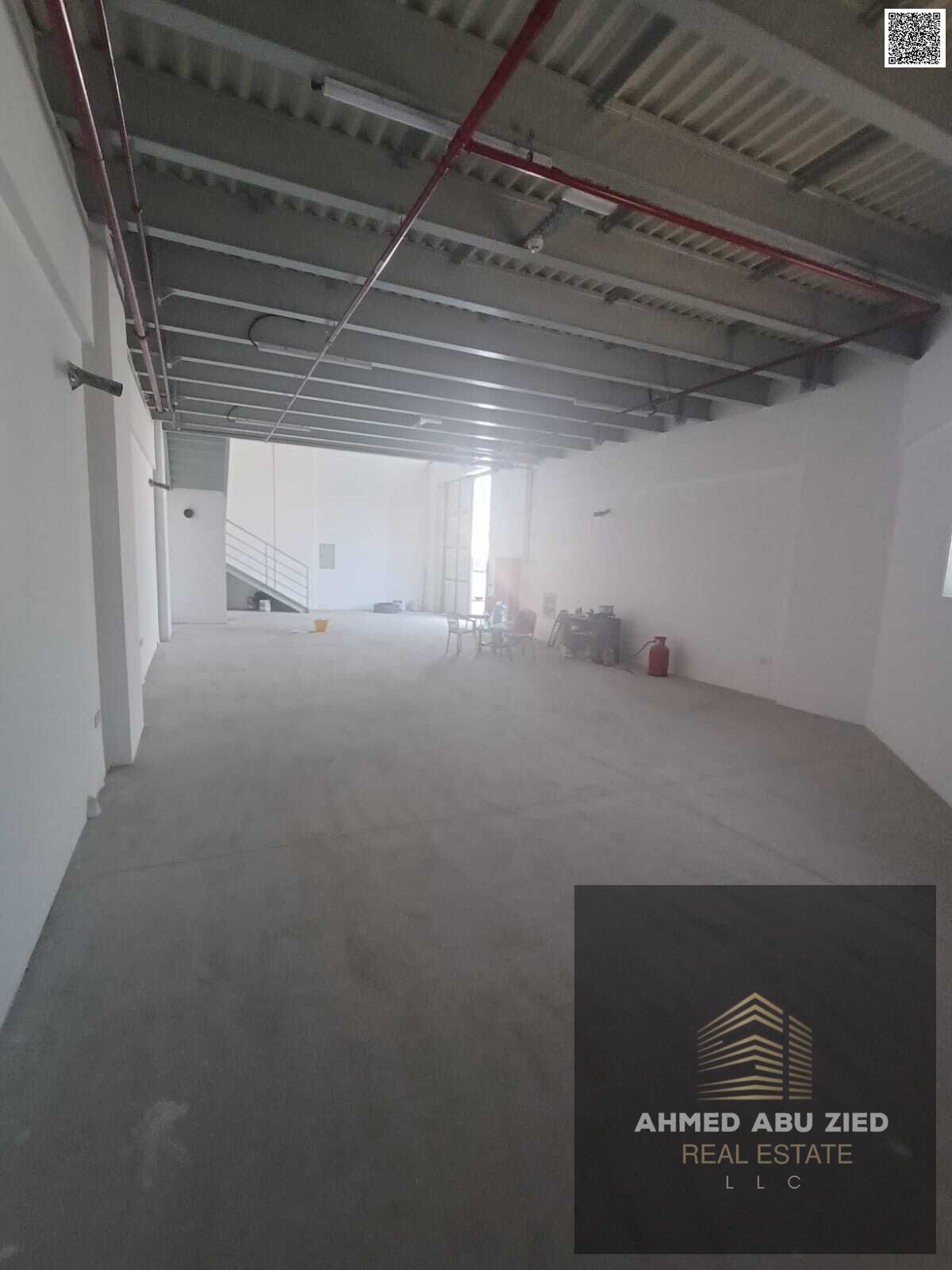 Special annual rental opportunity in Ajman: large warehouse in a strategic location, featuring a mezzanine, close to Sheikh Mohammed Bin Zayed Rd. UAE