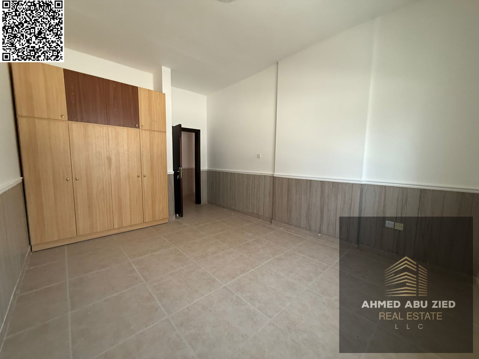 Large 1 Master Bedroom Apartment for Annual Rent in Al Rawda 2 Ajman, 2 bathrooms, balcony, wardrobes, split AC, AED 30,000 in 4 payments.