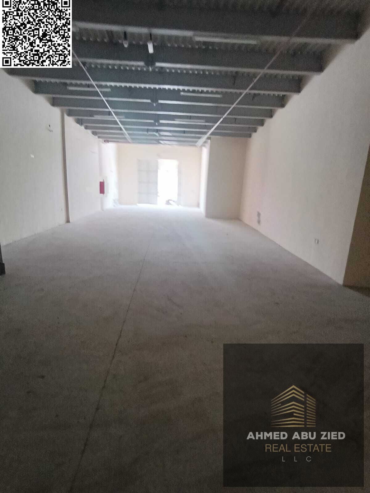 Warehouse for Annual Rent in Al Jurf Industrial 2, Ajman on Main Road near Sheikh Mohammed Bin Zayed Road, 4000 Sqft, 22 KW Power, AED 190,000 – 4 Che