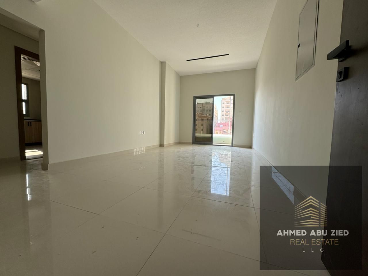 Premium Three Bedroom Apartment for Annual Rent in Al Nuaimiya | Brand New First Tenant near Al Hikma School | Open View Balcony | Central AC | Elegan