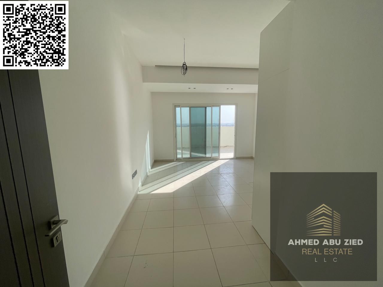 Al Amara, Ajman, near main road, quiet location, close to schools, hospitals, and shopping malls, ideal for families and residential purposes