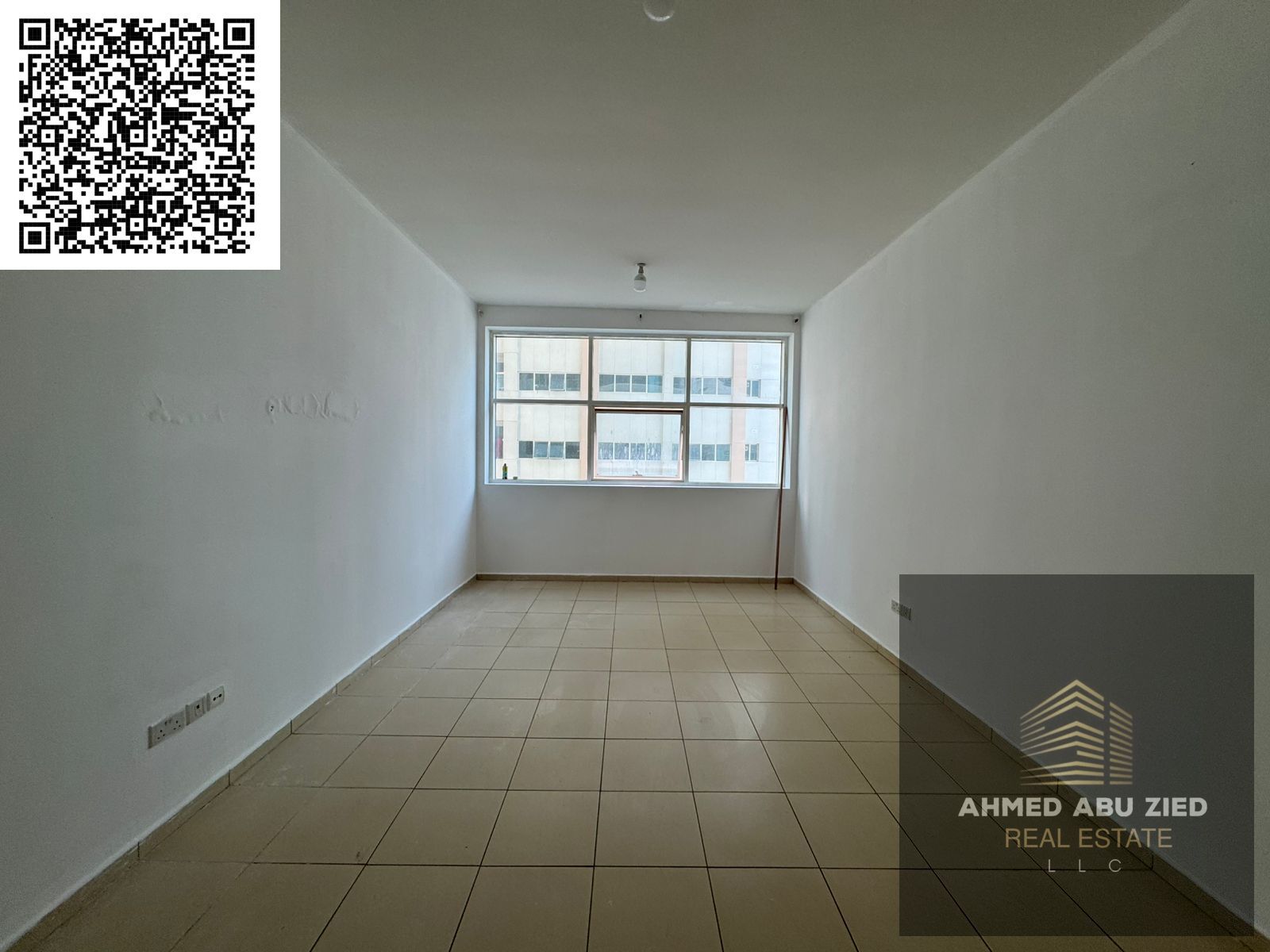 Modern Ready-to-Move Studio in Ajman One Towers – Semi-Separate Kitchen & Functional Built-in Wardrobes – AED 27,000