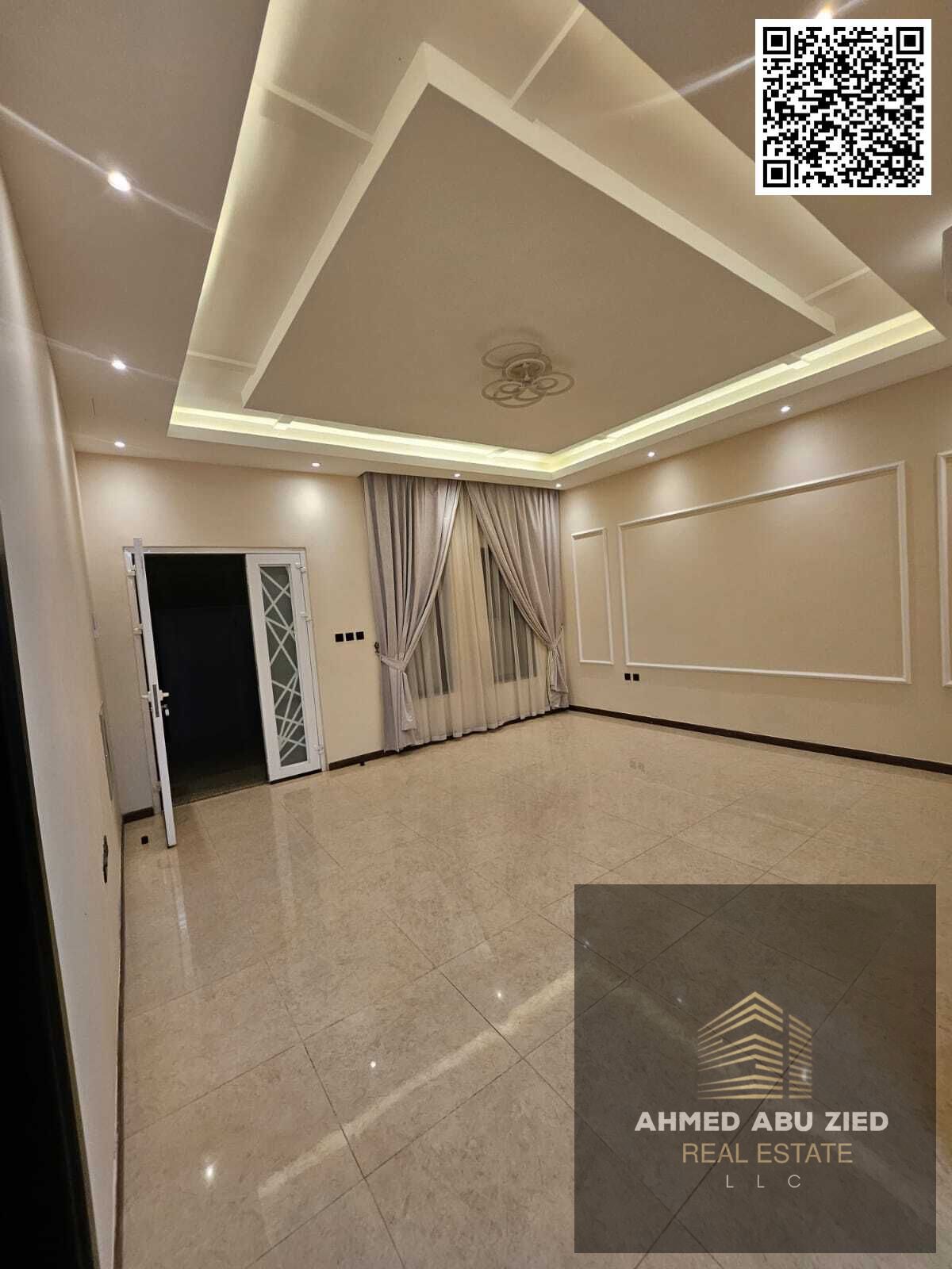 Luxurious and elegant villa in Al Zahia area | 6 master bedrooms | Multiple balconies | Indoor and outdoor parking | Fully air-conditioned with split