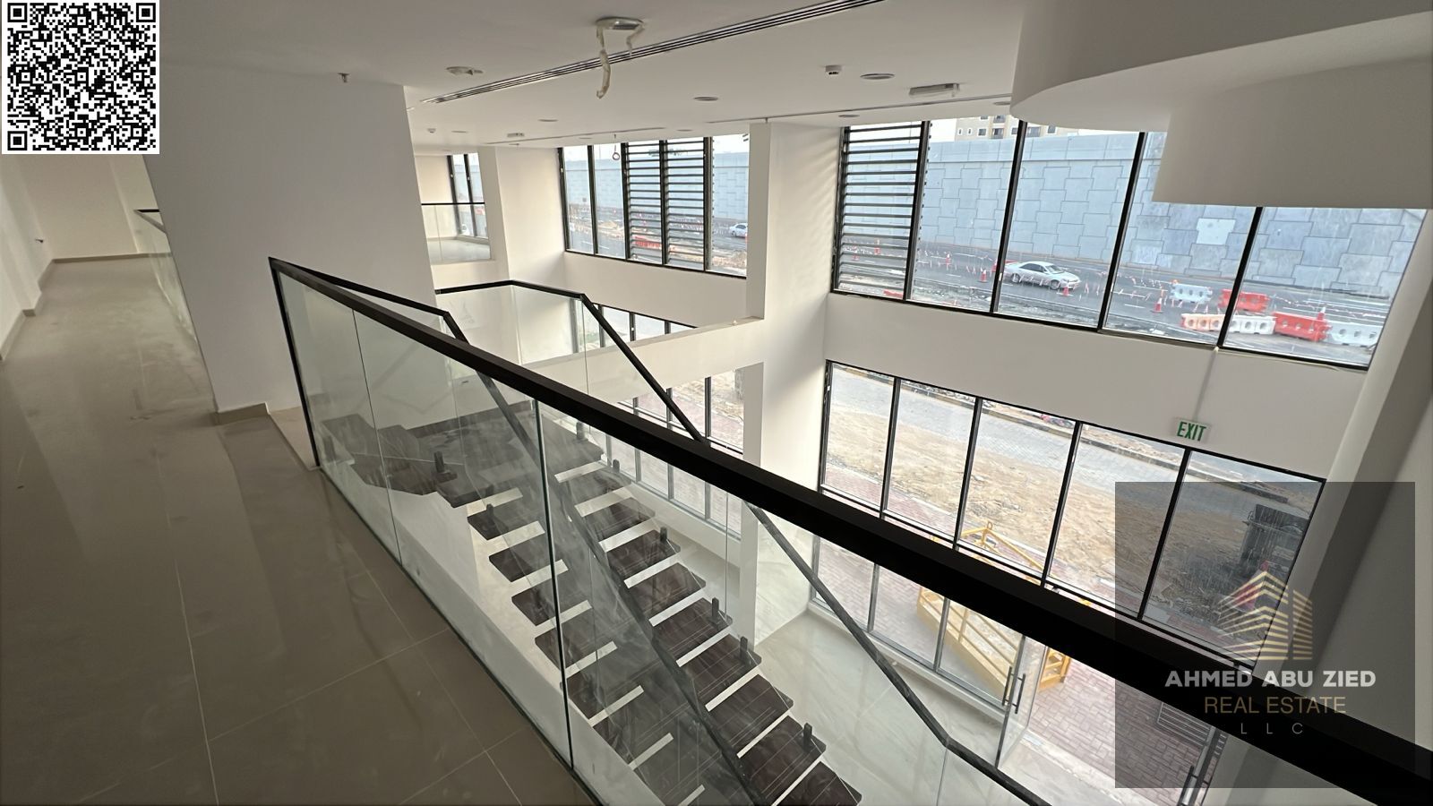 Office or shop in Al Hamidiya 2, opposite Al Hamidiya Comprehensive Police Station. Large area, 3900 sq ft, on the main road, Sheikh Maktoum Bin Rashi