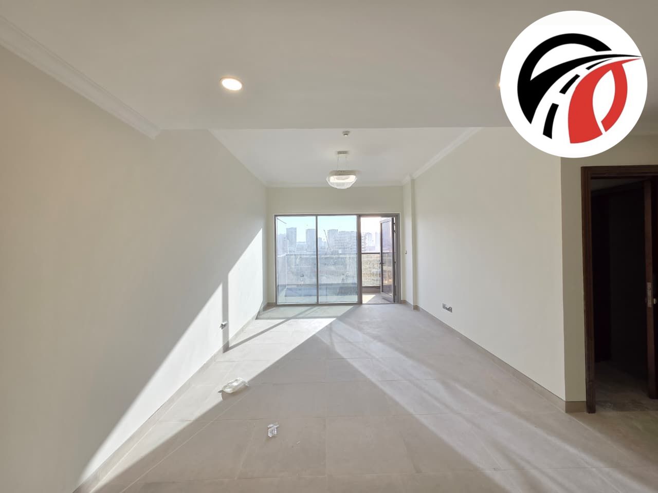 Brand new 2bhk+Maidroom/ newly open building different layout/ center of arjan