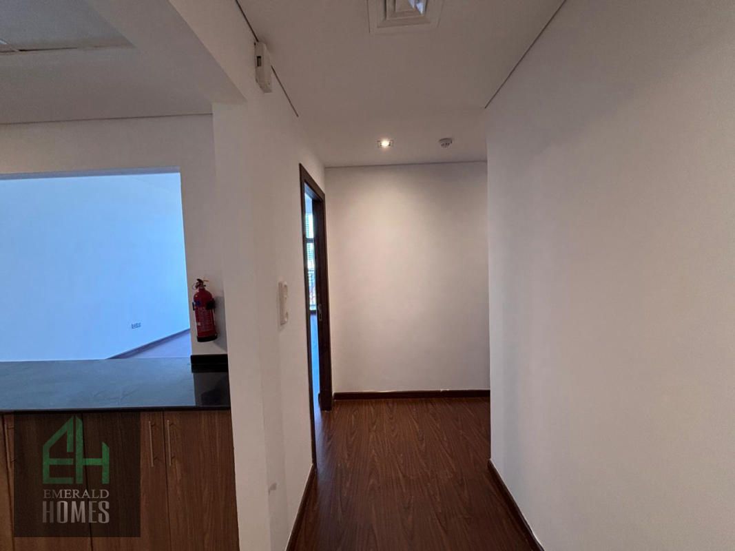 AMAZING DEAL I HUGE LAYOUT I PRIME LOCATION I READY TO MOVE IN