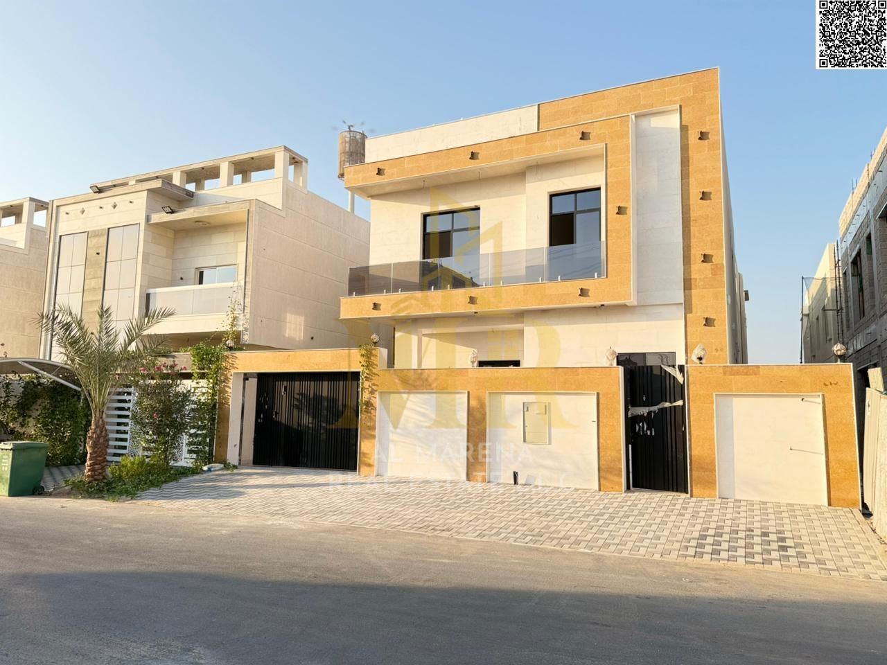 Villa directly from the owner, custom finishing, on a main street, close to all services, freehold ownership for all nationalities, no down payment, i